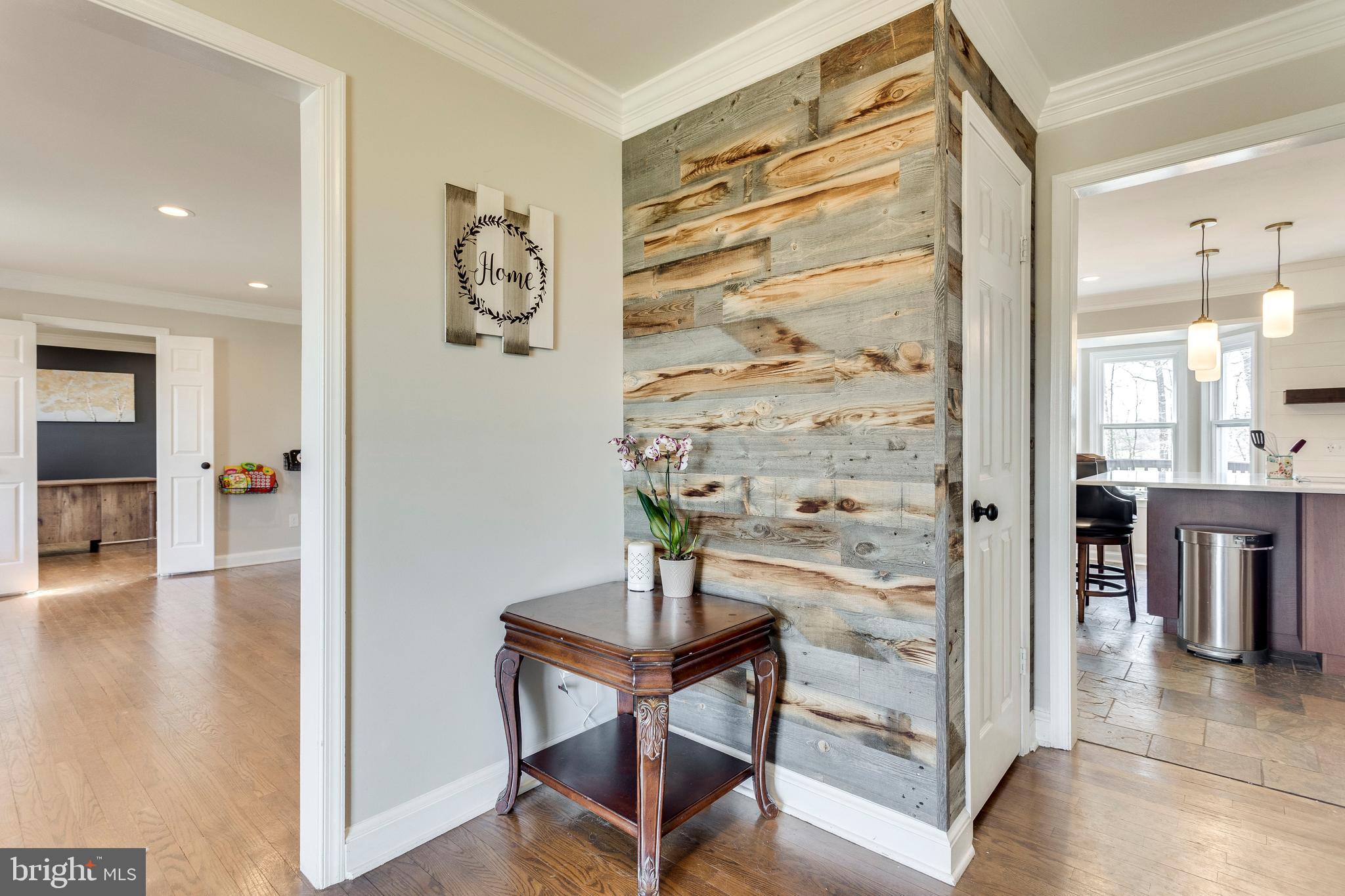 ENGLISH MEADOWS - Residential