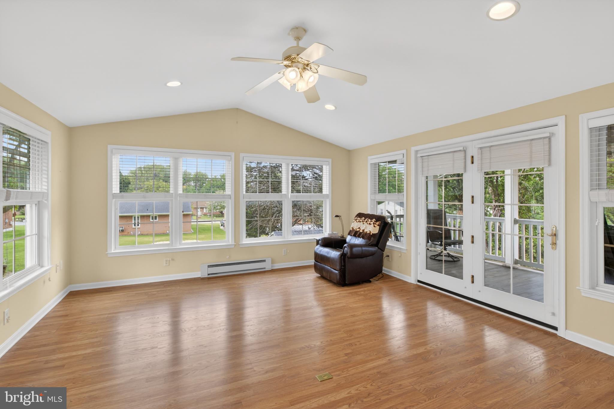 WEST END - Residential