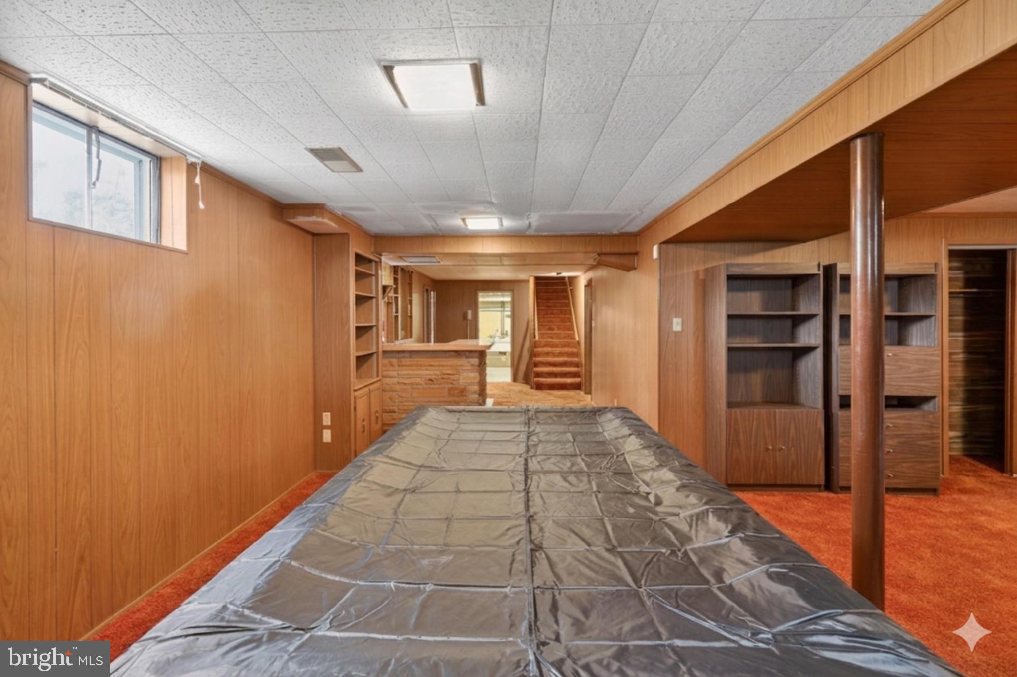 WEST END - Residential
