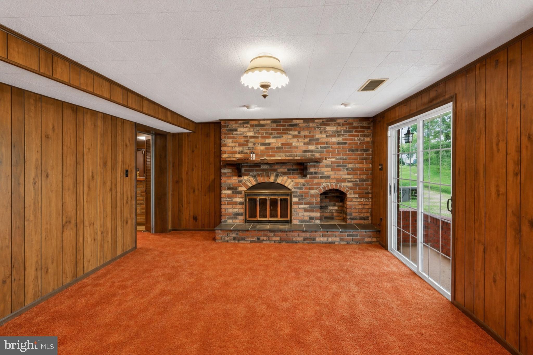 WEST END - Residential