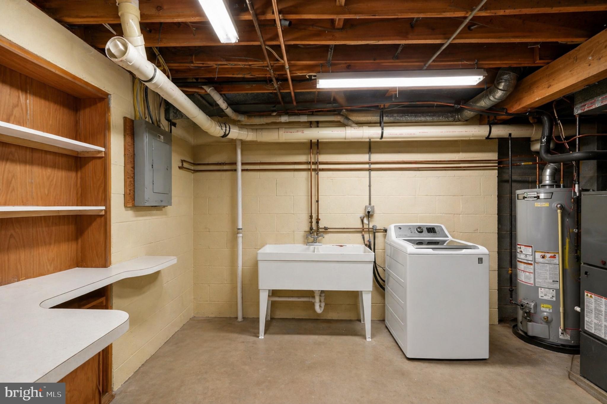 WEST END - Residential