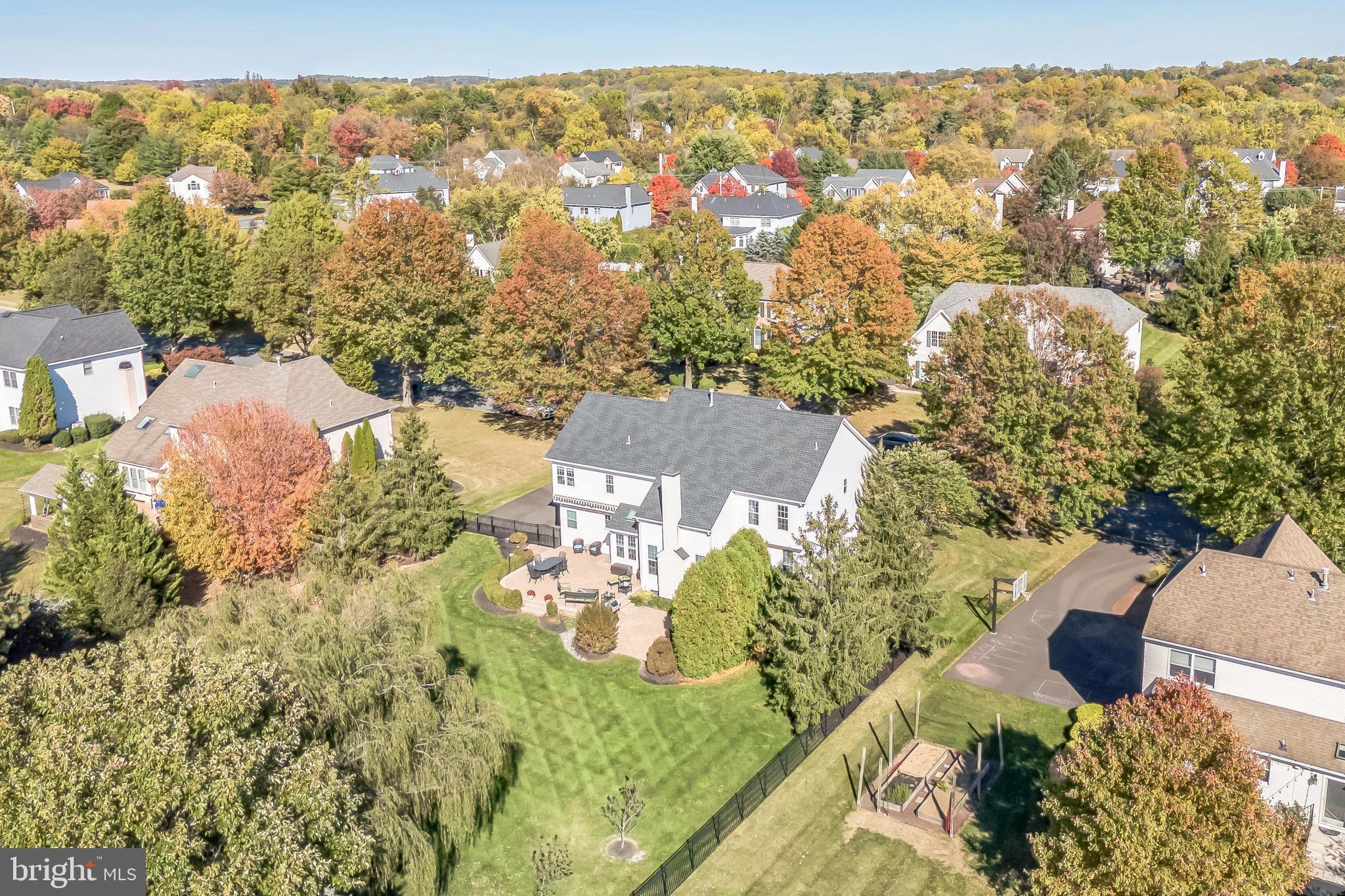 THE HILLS AT NORTH - Residential