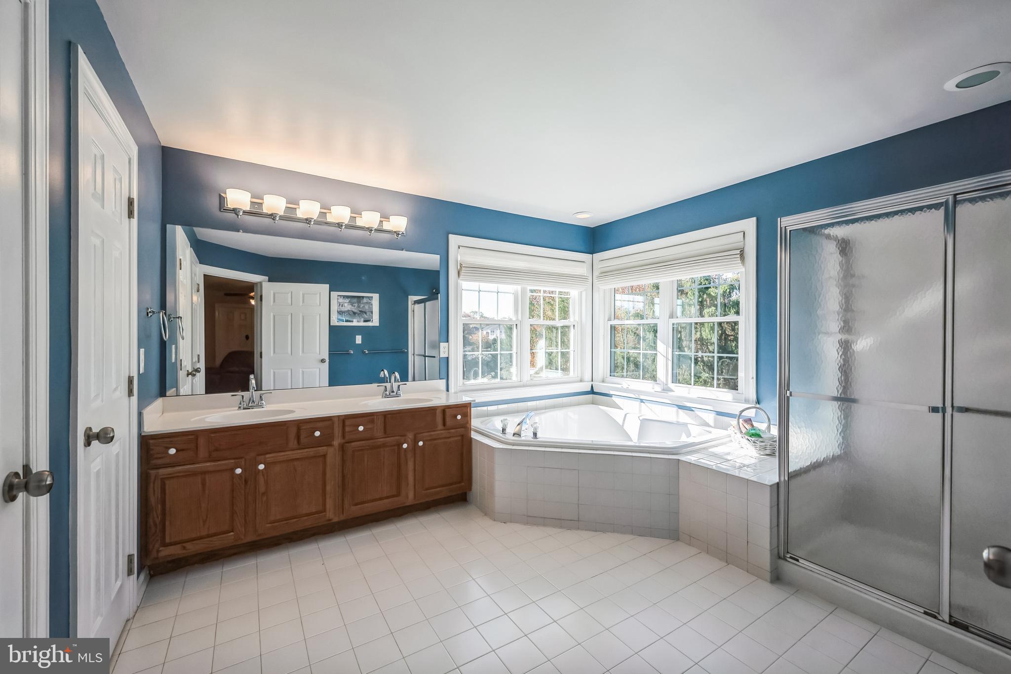 THE HILLS AT NORTH - Residential