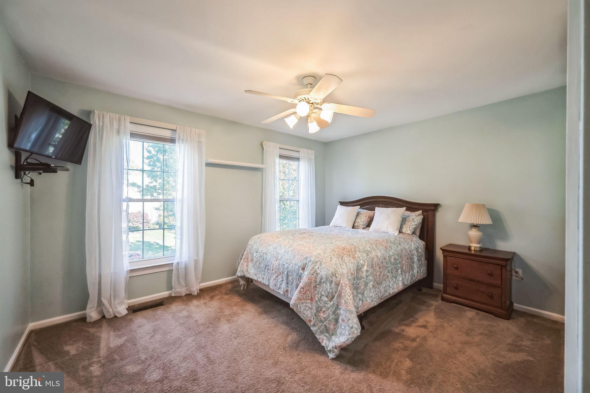 THE HILLS AT NORTH - Residential