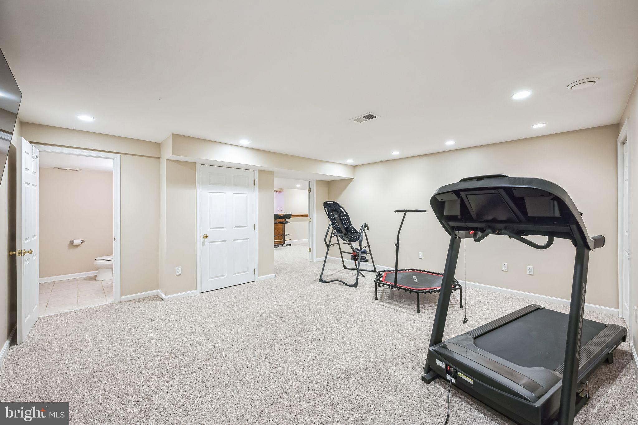 THE HILLS AT NORTH - Residential