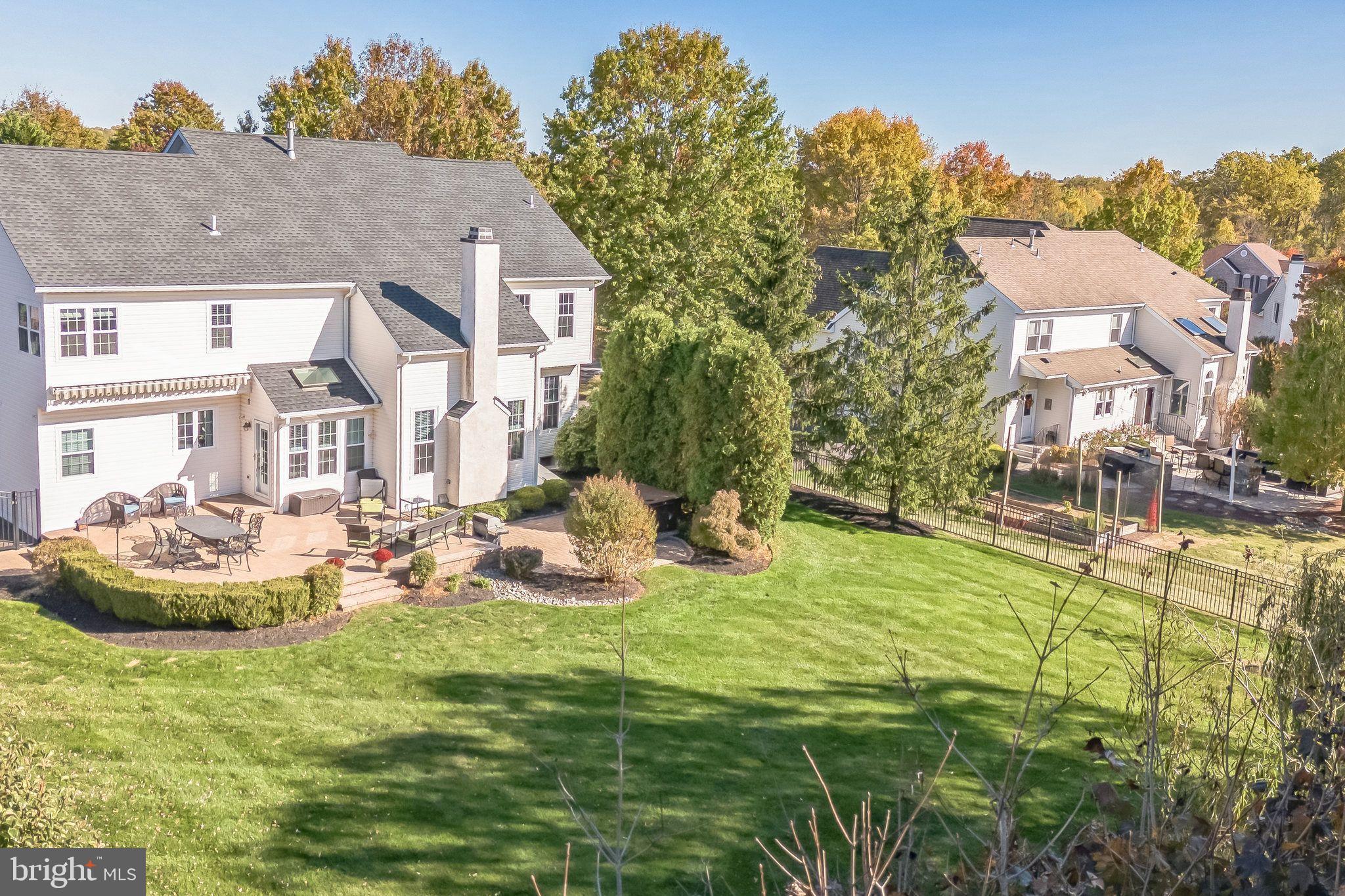 THE HILLS AT NORTH - Residential