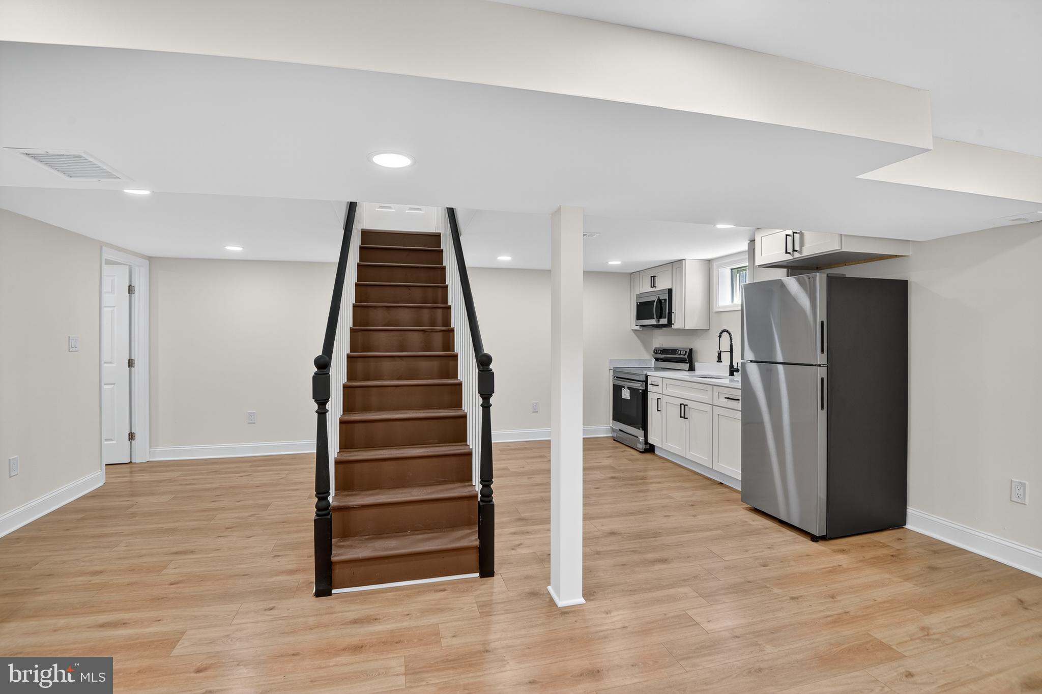 COLUMBIA PARK - Residential