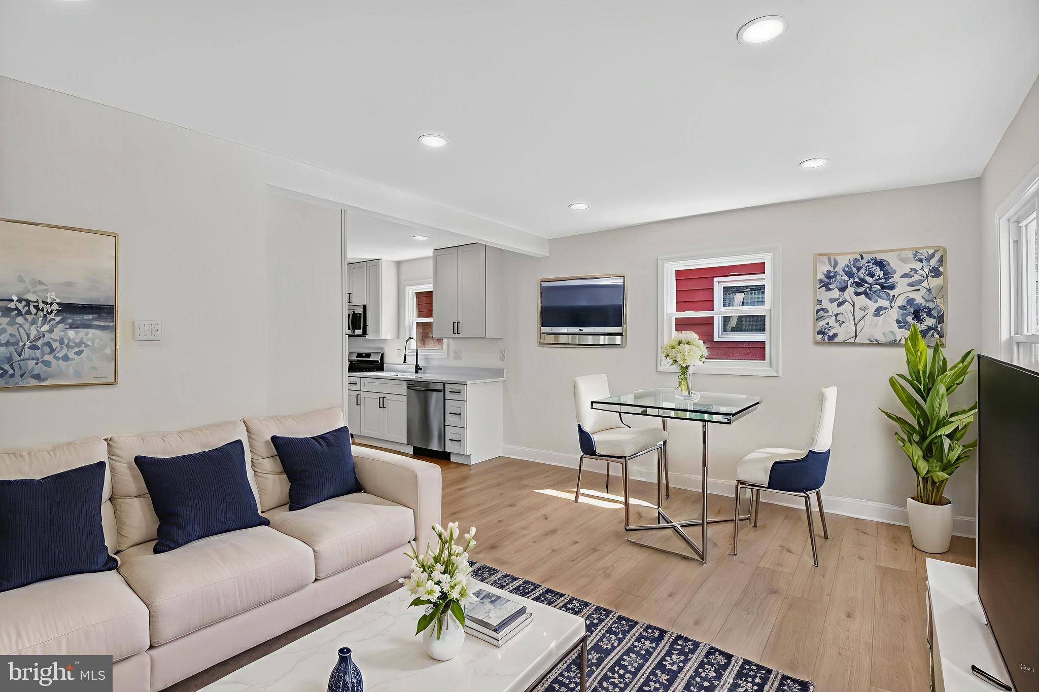 COLUMBIA PARK - Residential