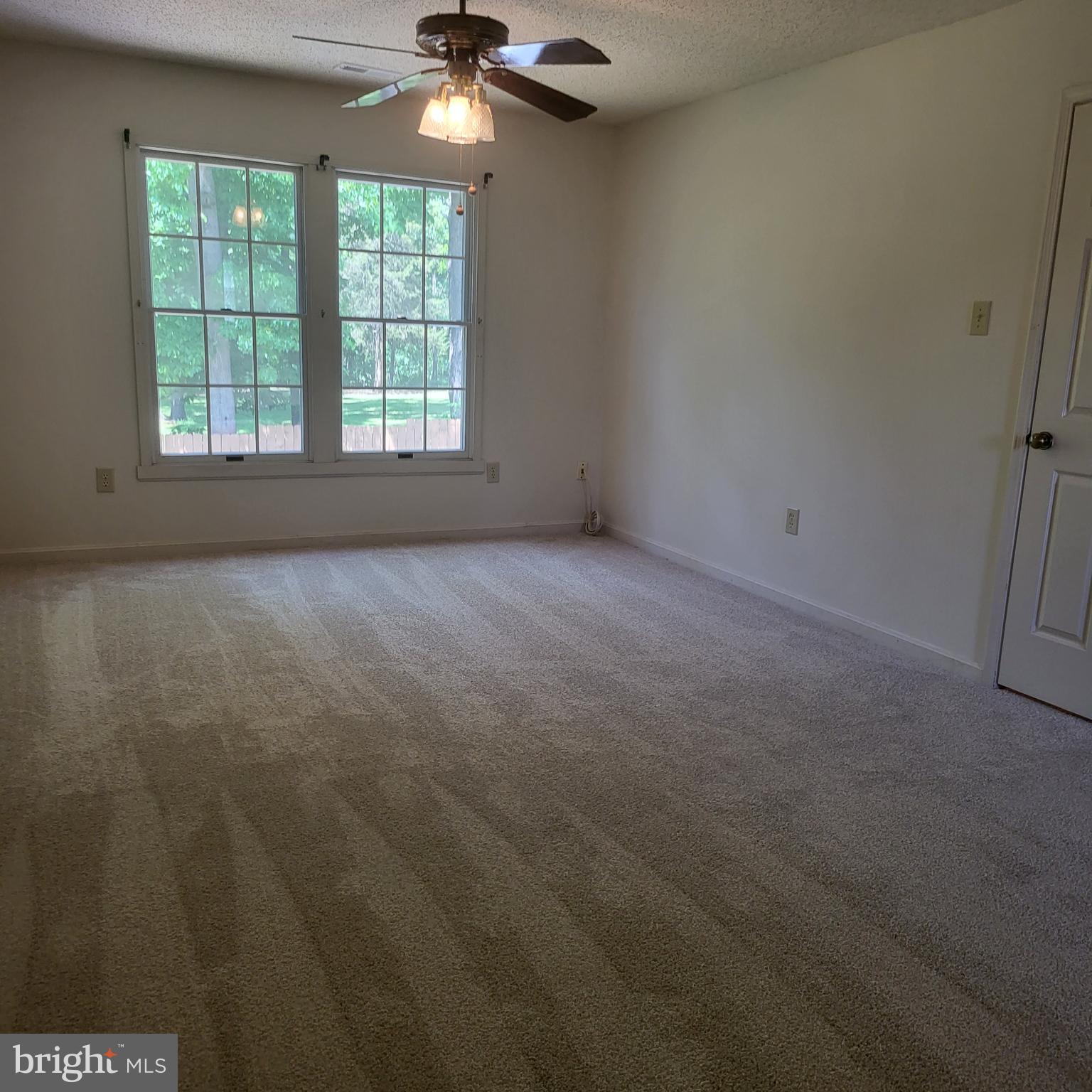 HILL STREET ESTATES - Residential Lease