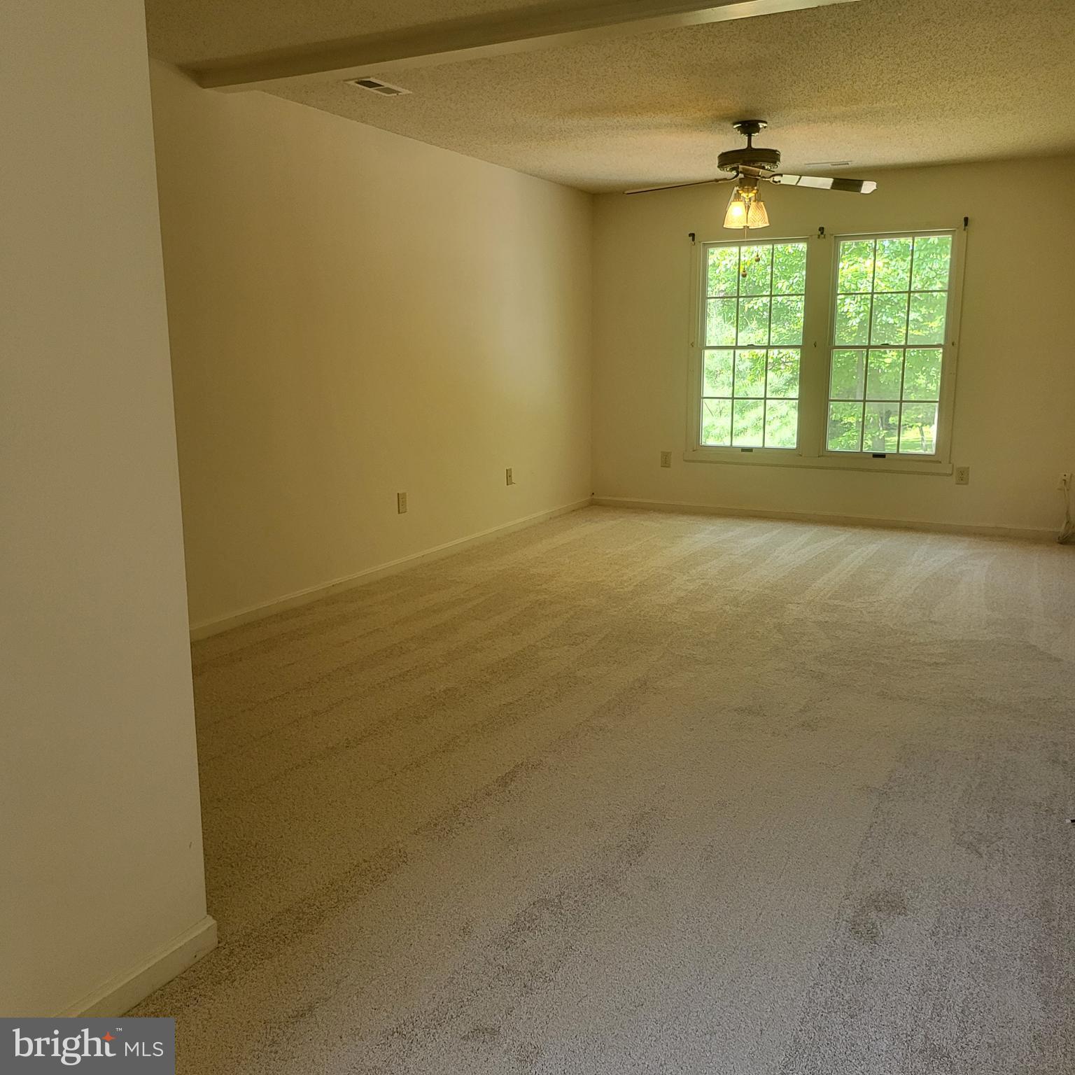 HILL STREET ESTATES - Residential Lease