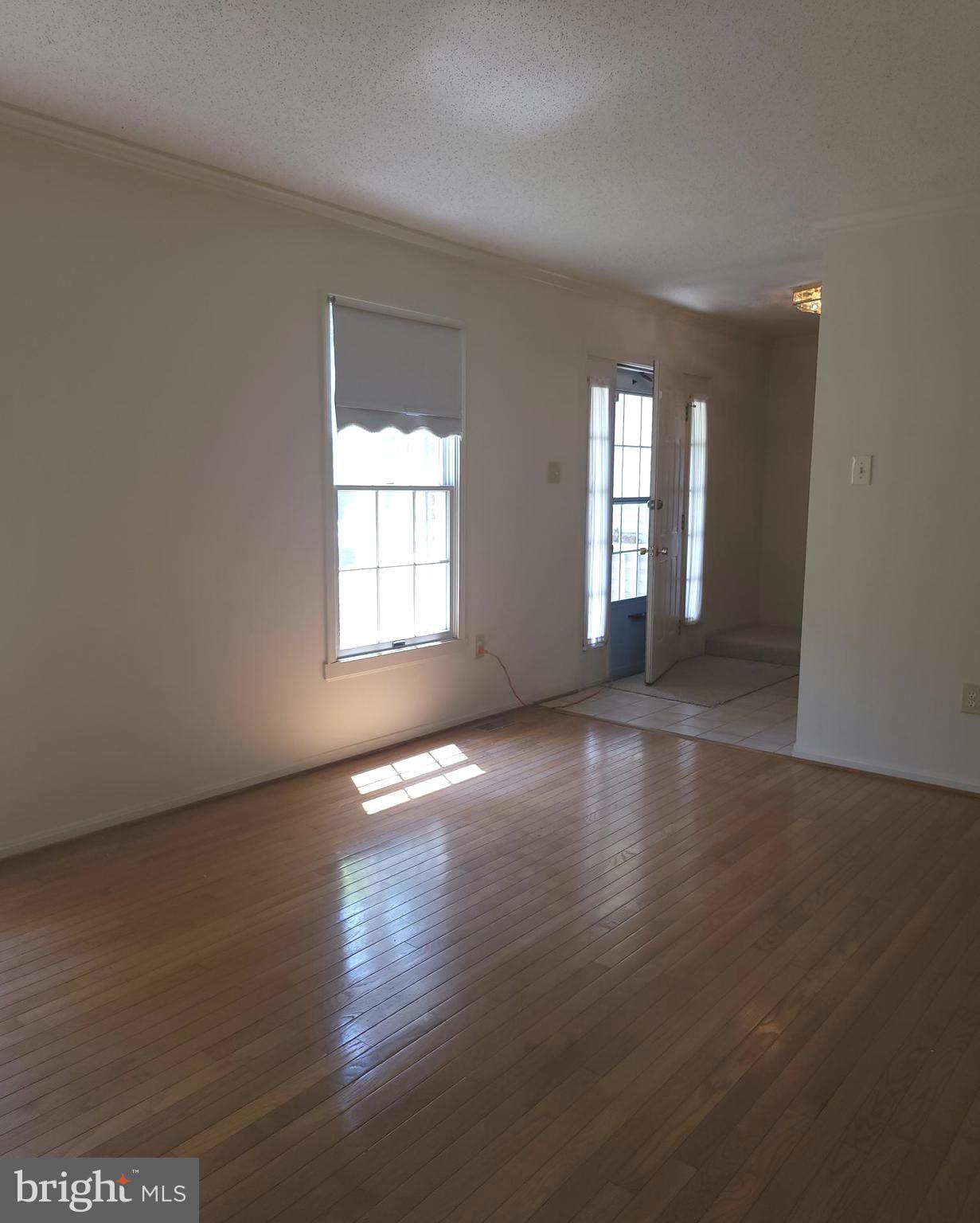 HILL STREET ESTATES - Residential Lease