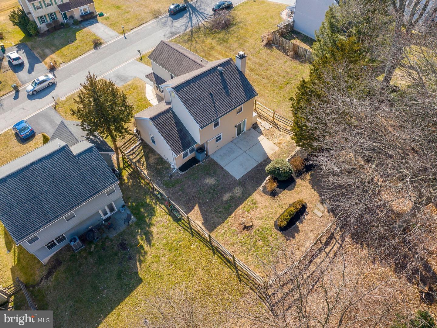 1213 DELAWARE LANE