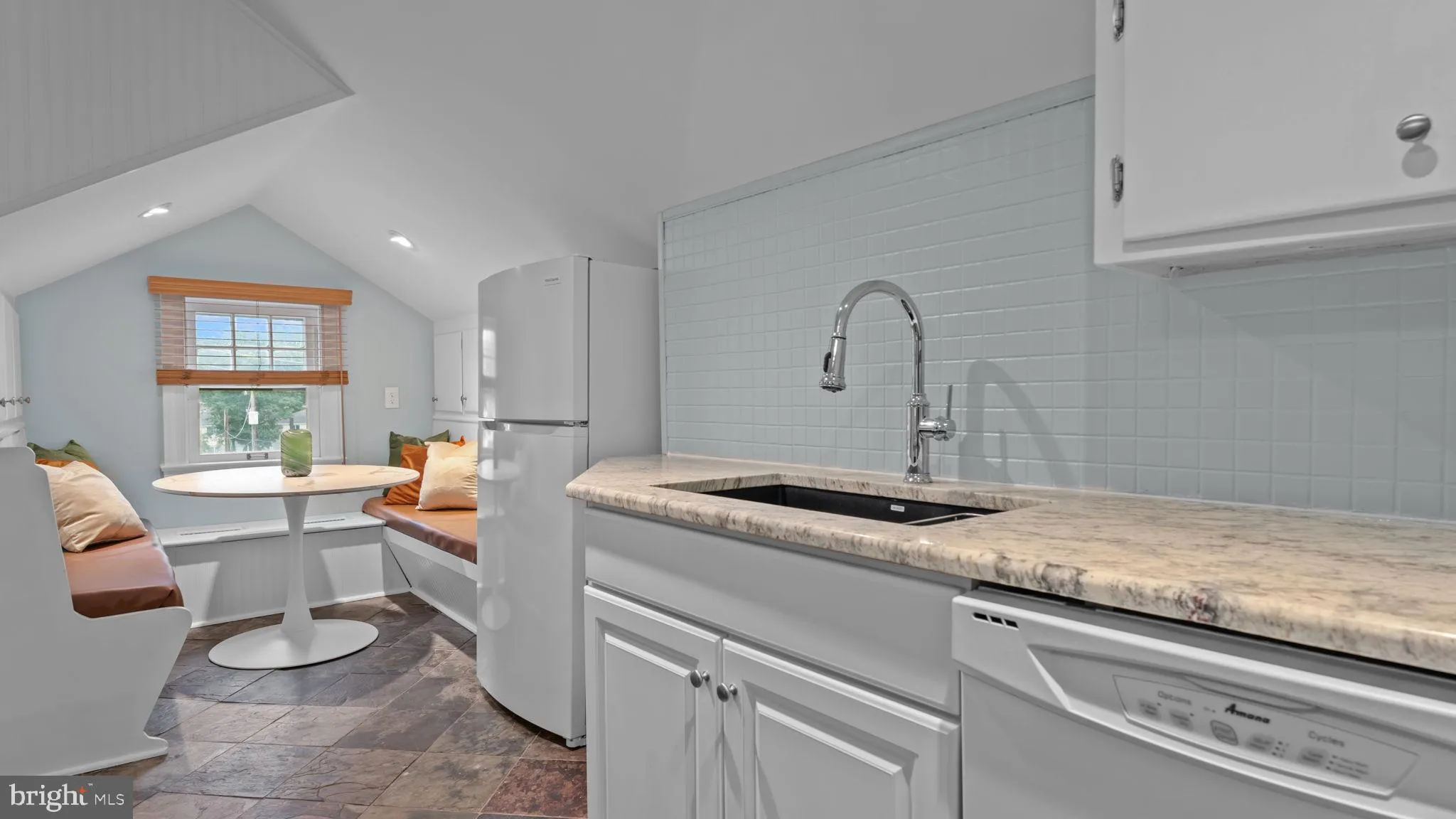 Yardley, Pennsylvania 19067, United States, 2 Bedrooms Bedrooms, ,1 BathroomBathrooms,Residential,Active,165377