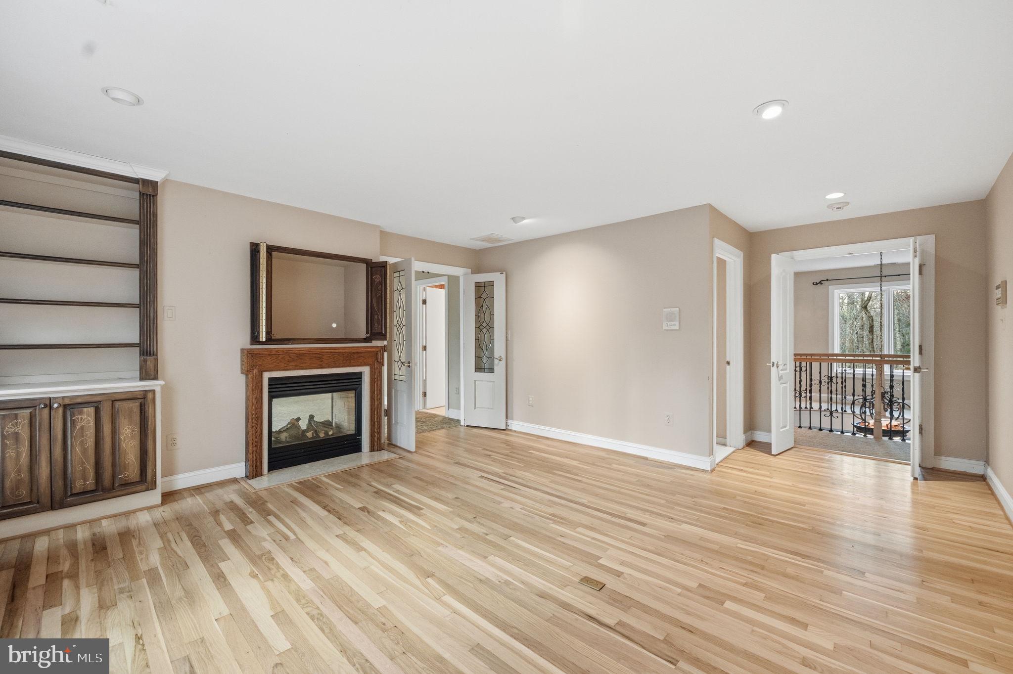 SYCAMORE SPRINGS - Residential