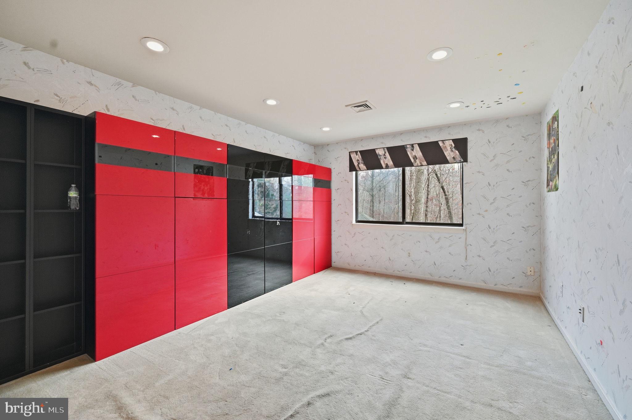 SYCAMORE SPRINGS - Residential