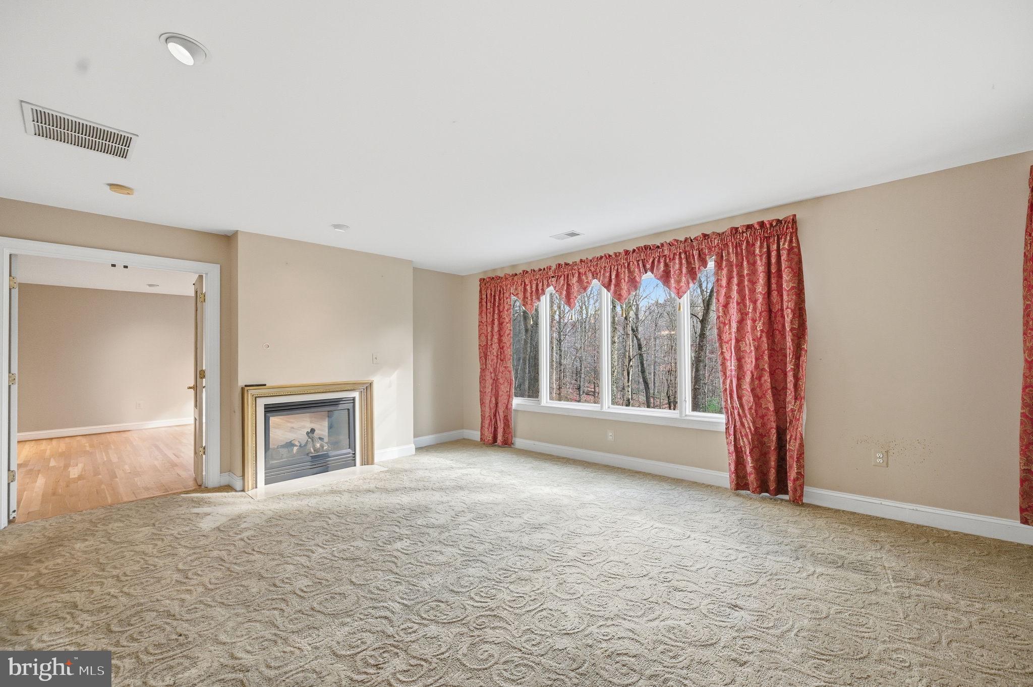 SYCAMORE SPRINGS - Residential