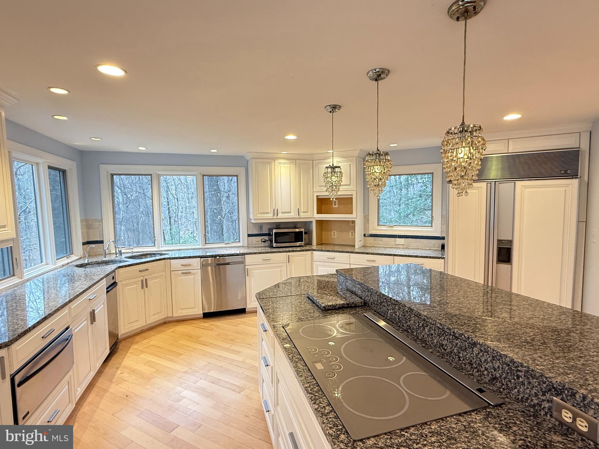 SYCAMORE SPRINGS - Residential