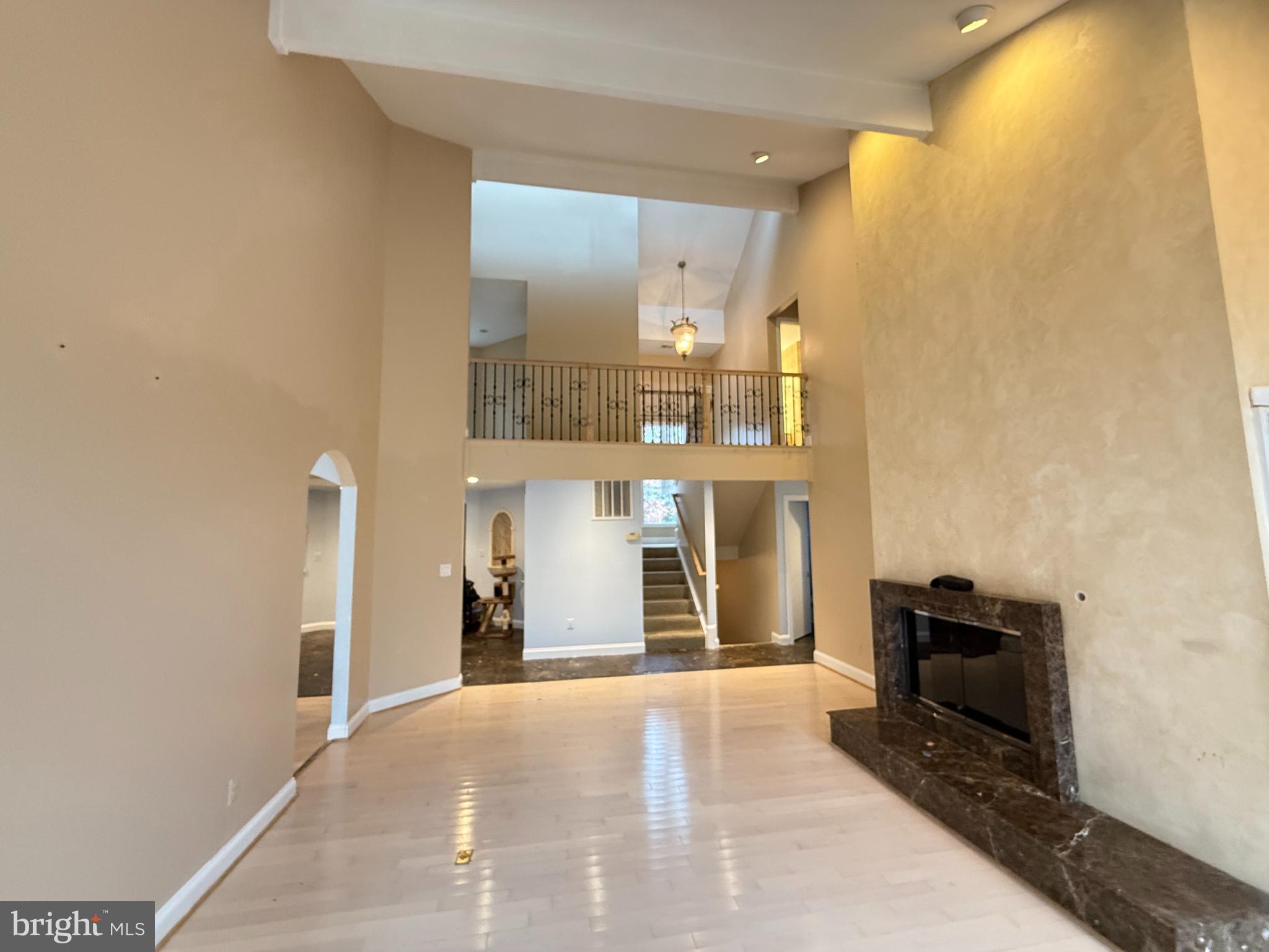 SYCAMORE SPRINGS - Residential