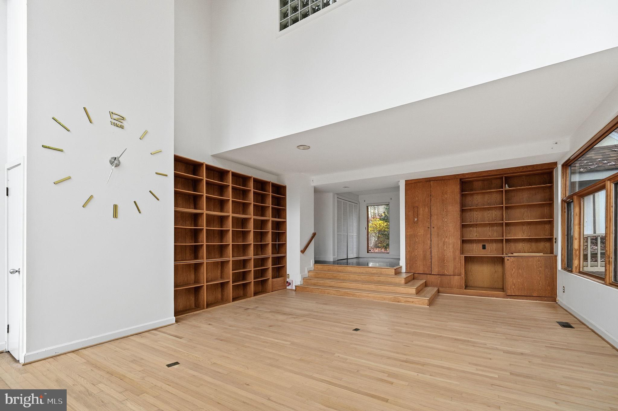 SYCAMORE SPRINGS - Residential