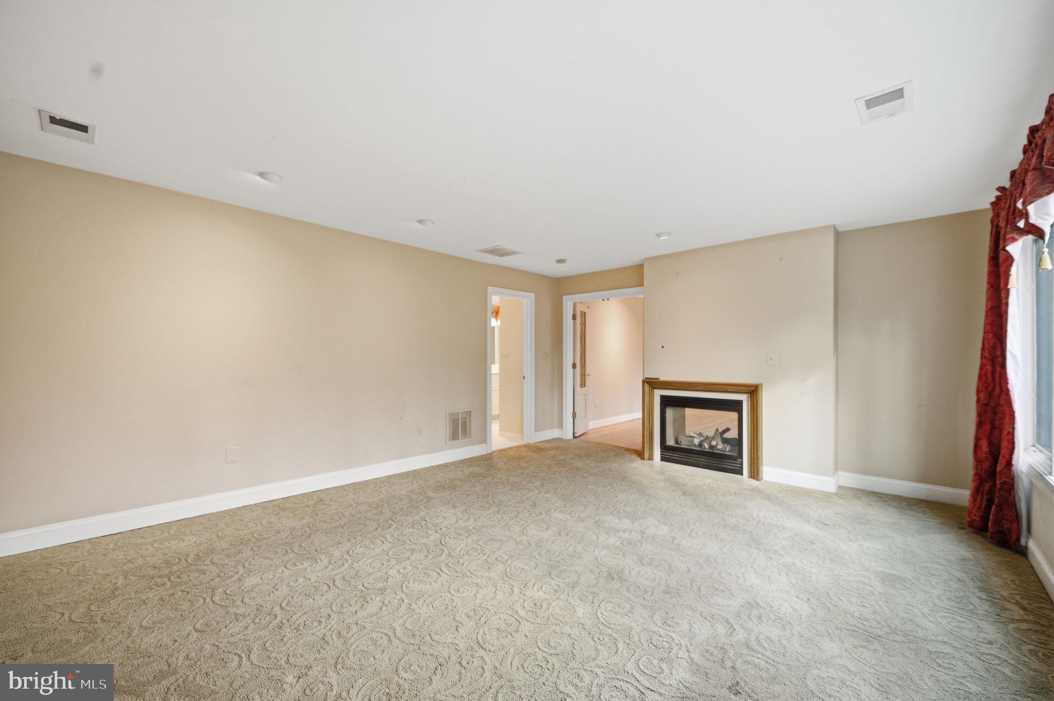 SYCAMORE SPRINGS - Residential