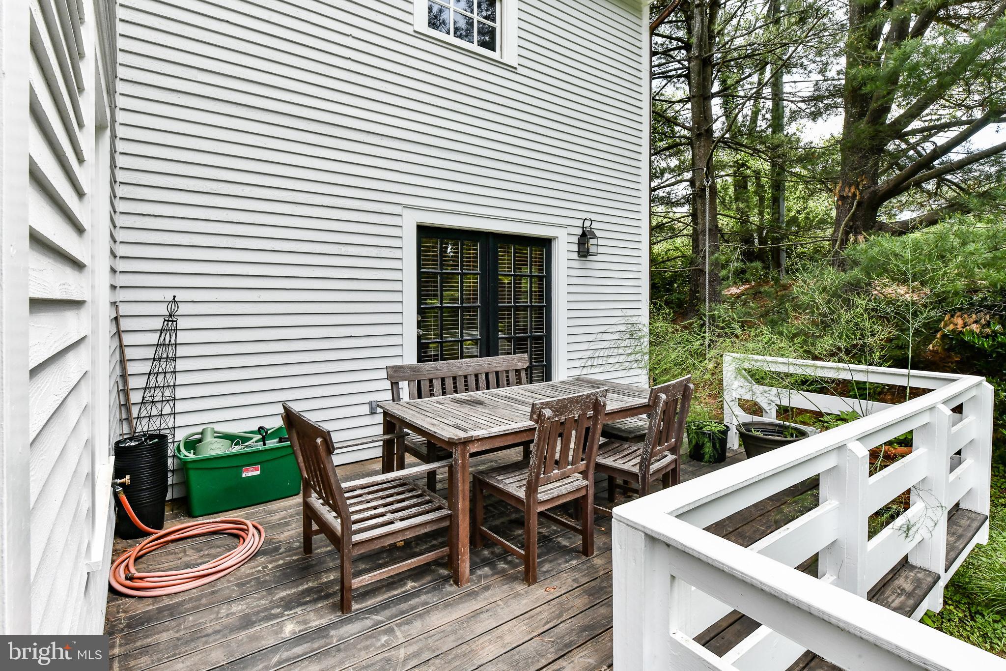 BELLE VIEW - Residential Lease