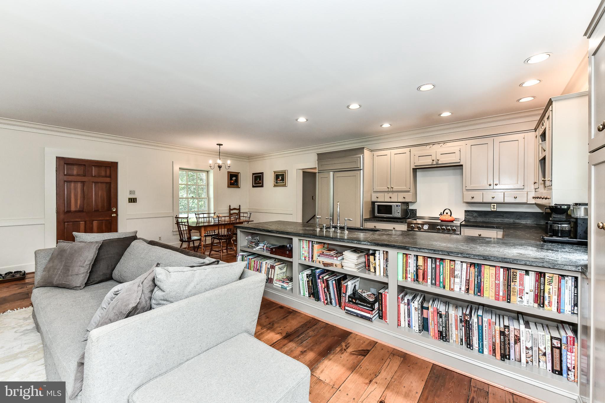 BELLE VIEW - Residential Lease