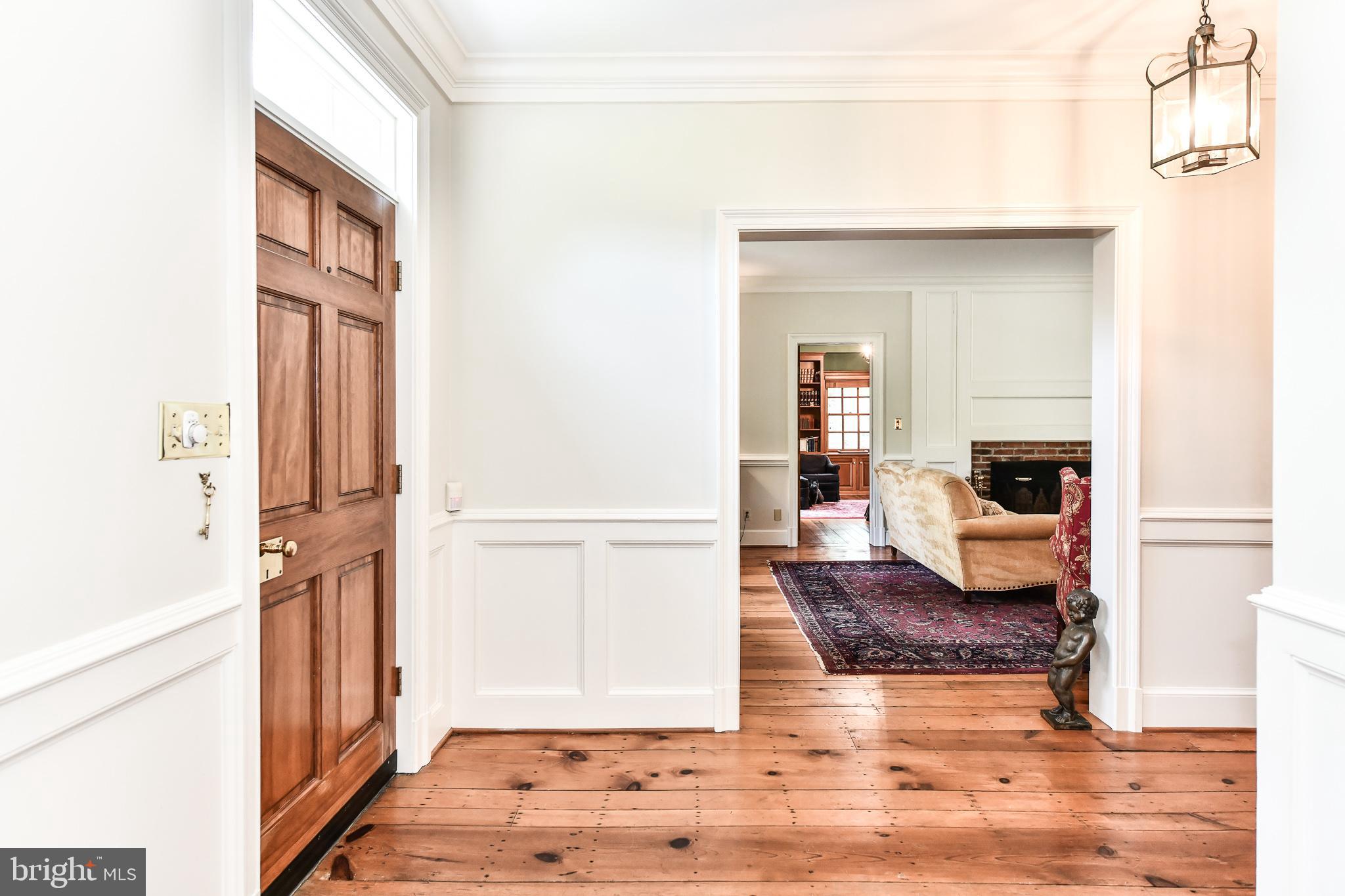 BELLE VIEW - Residential Lease