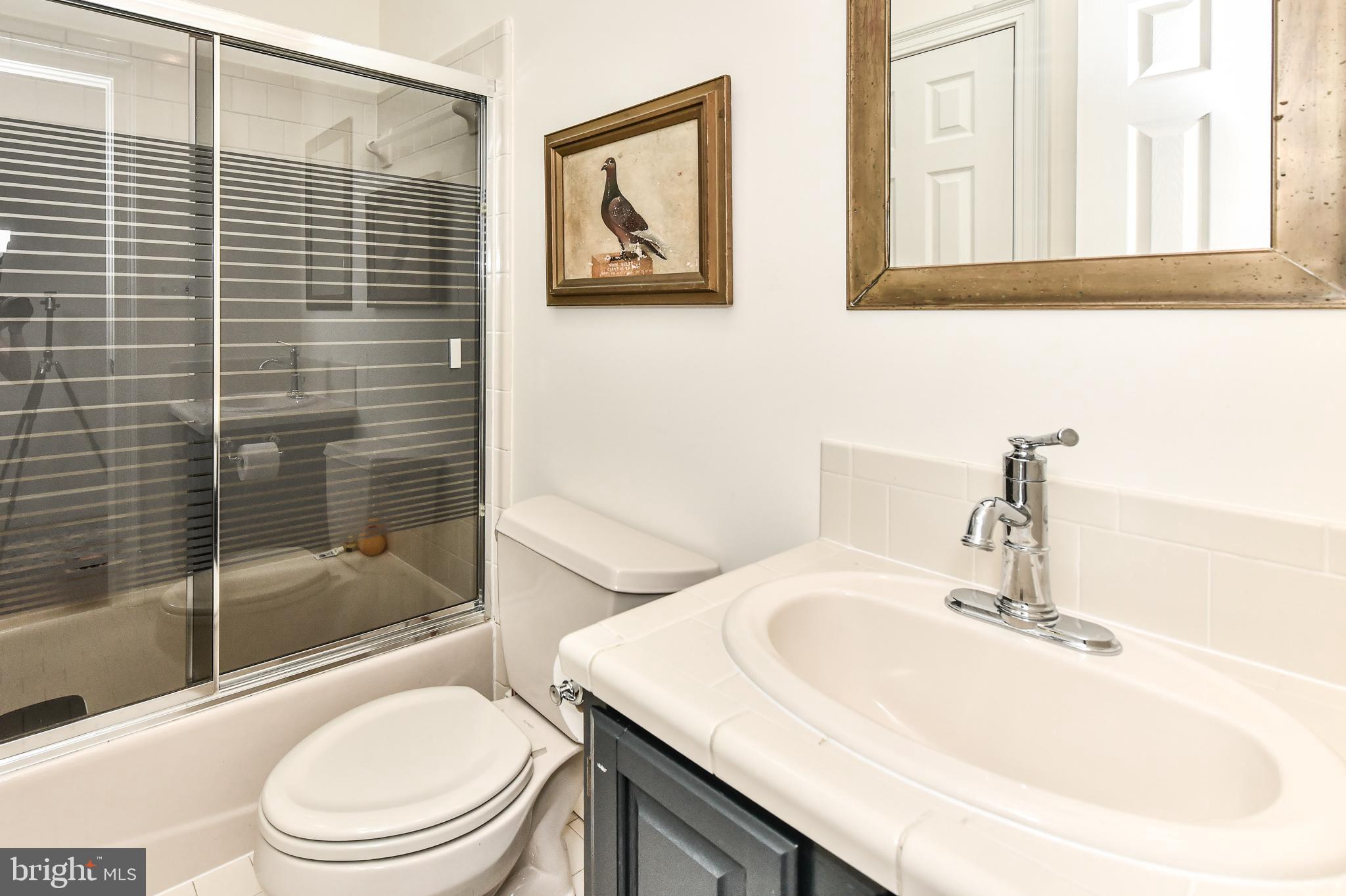 BELLE VIEW - Residential Lease