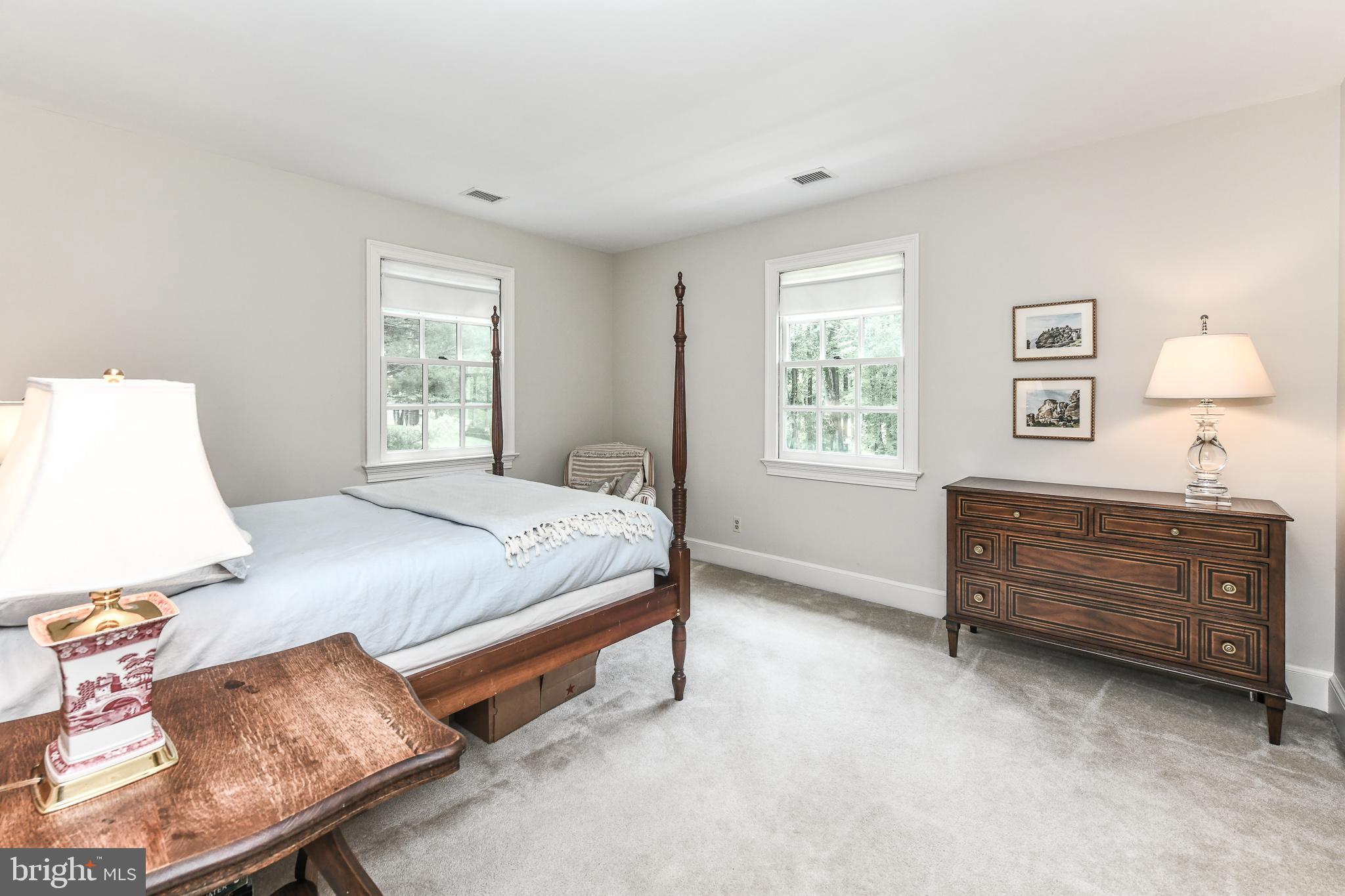 BELLE VIEW - Residential Lease