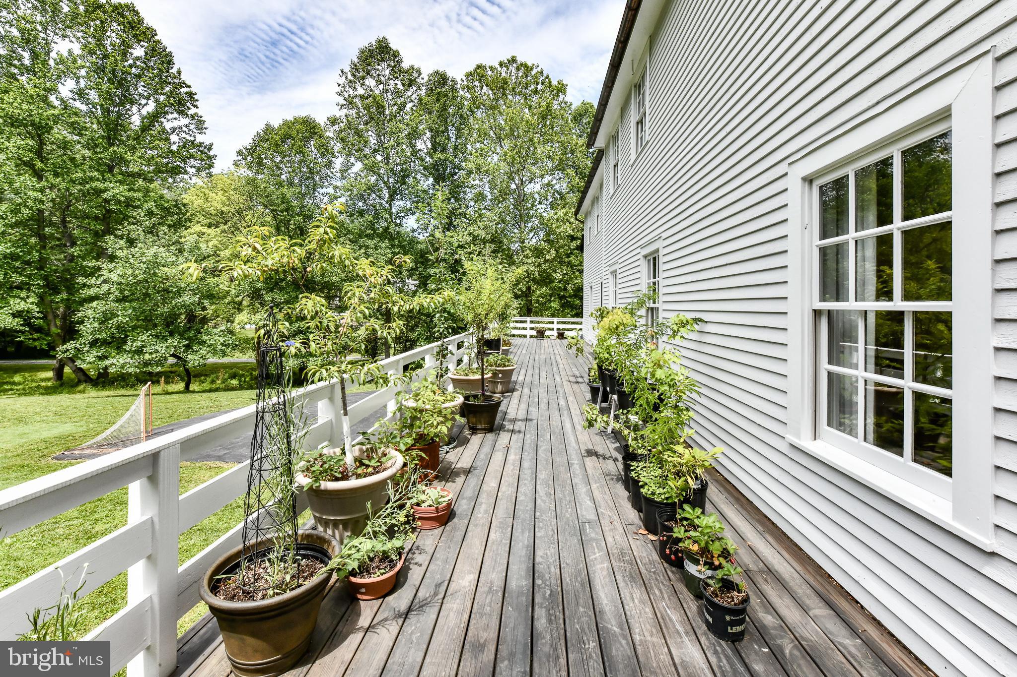 BELLE VIEW - Residential Lease