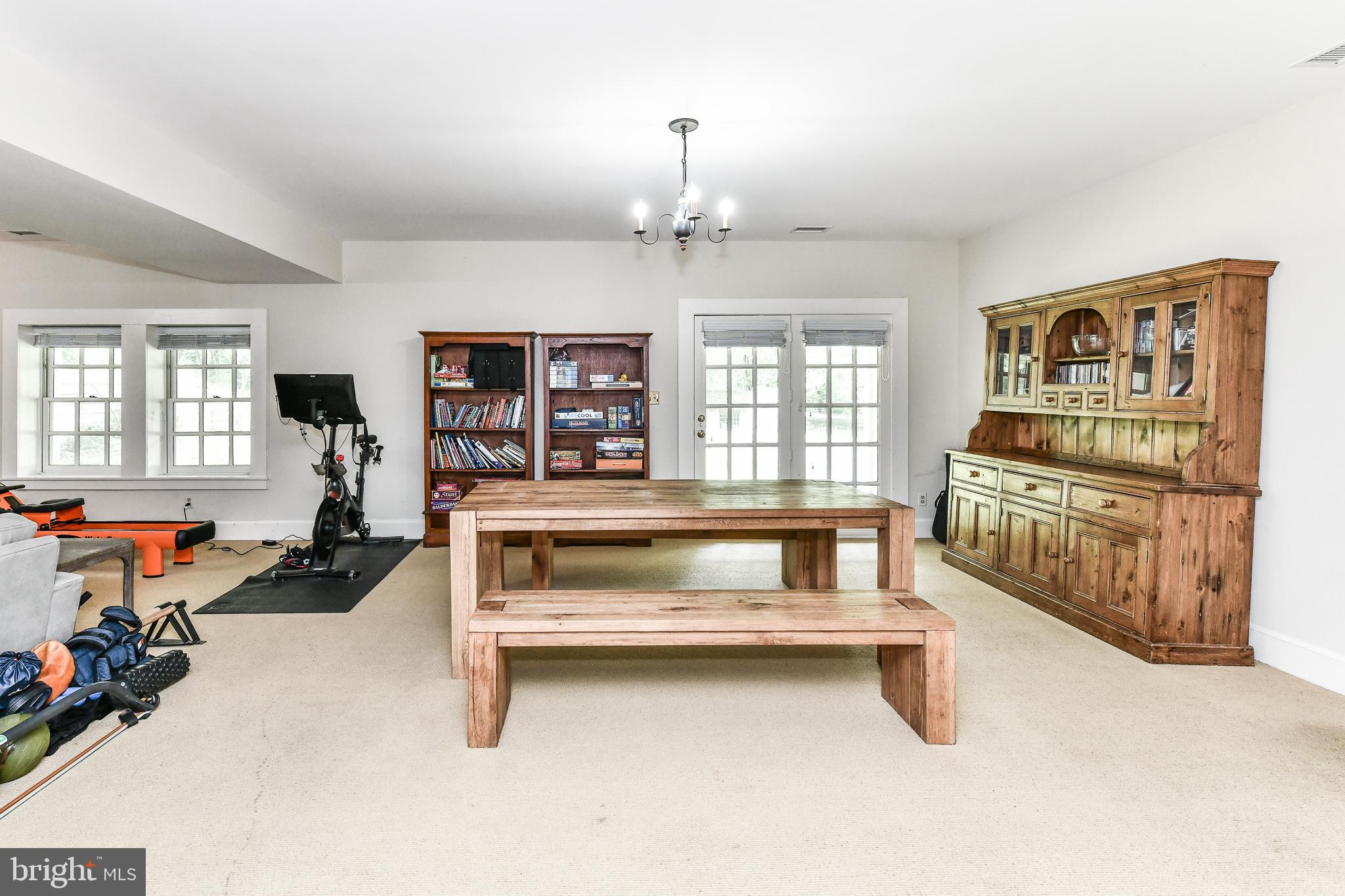 BELLE VIEW - Residential Lease