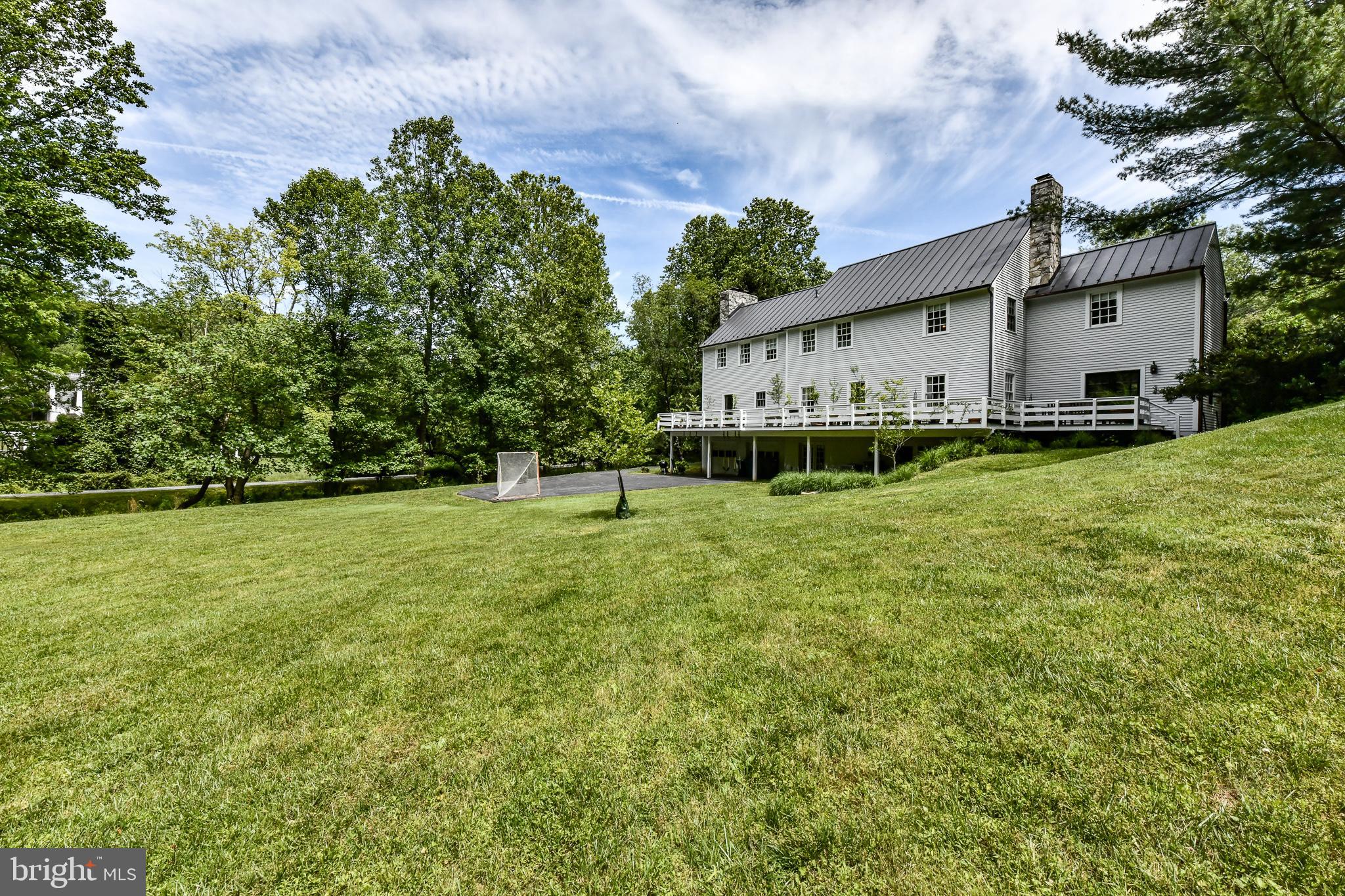 BELLE VIEW - Residential Lease