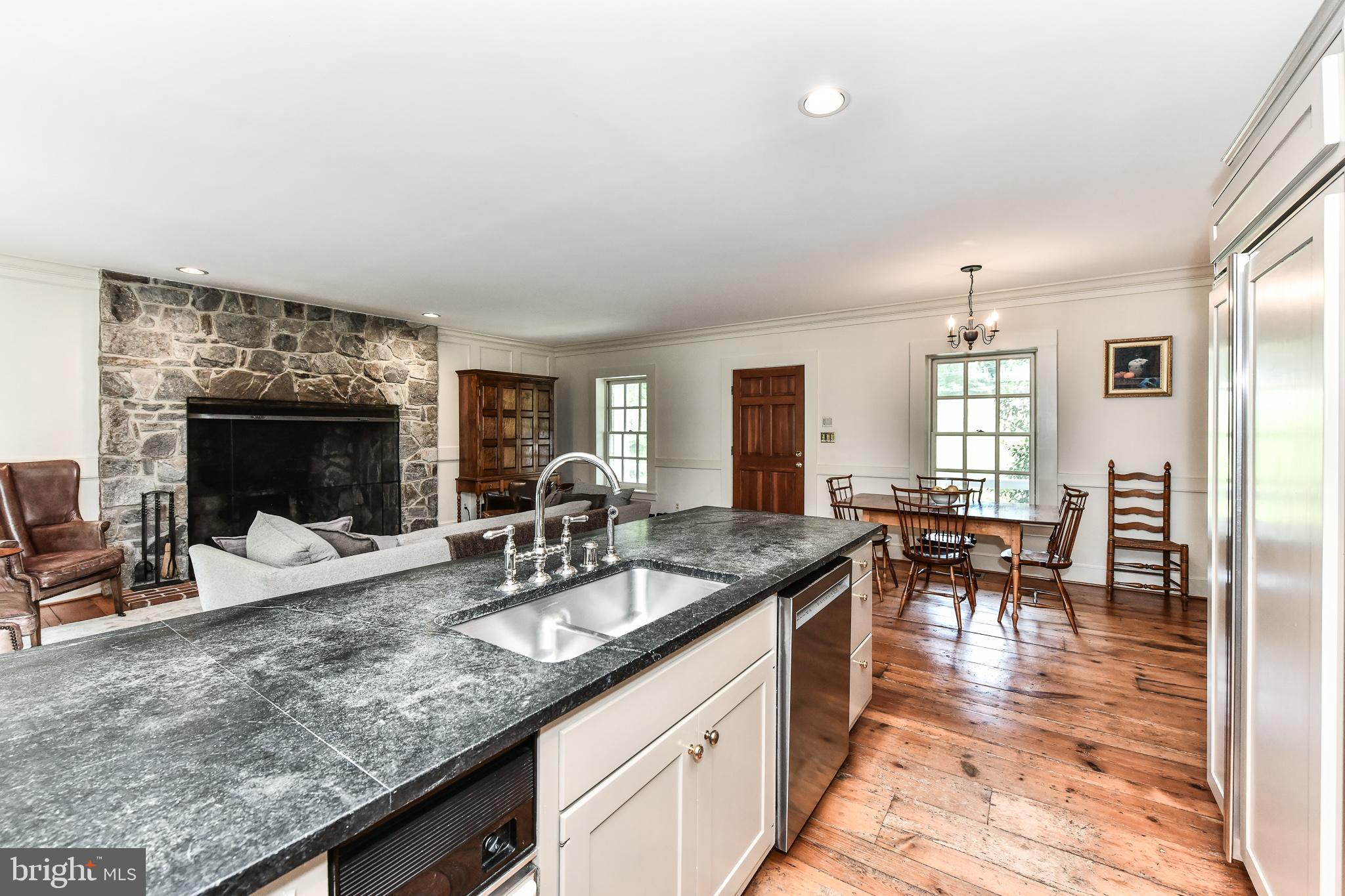 BELLE VIEW - Residential Lease