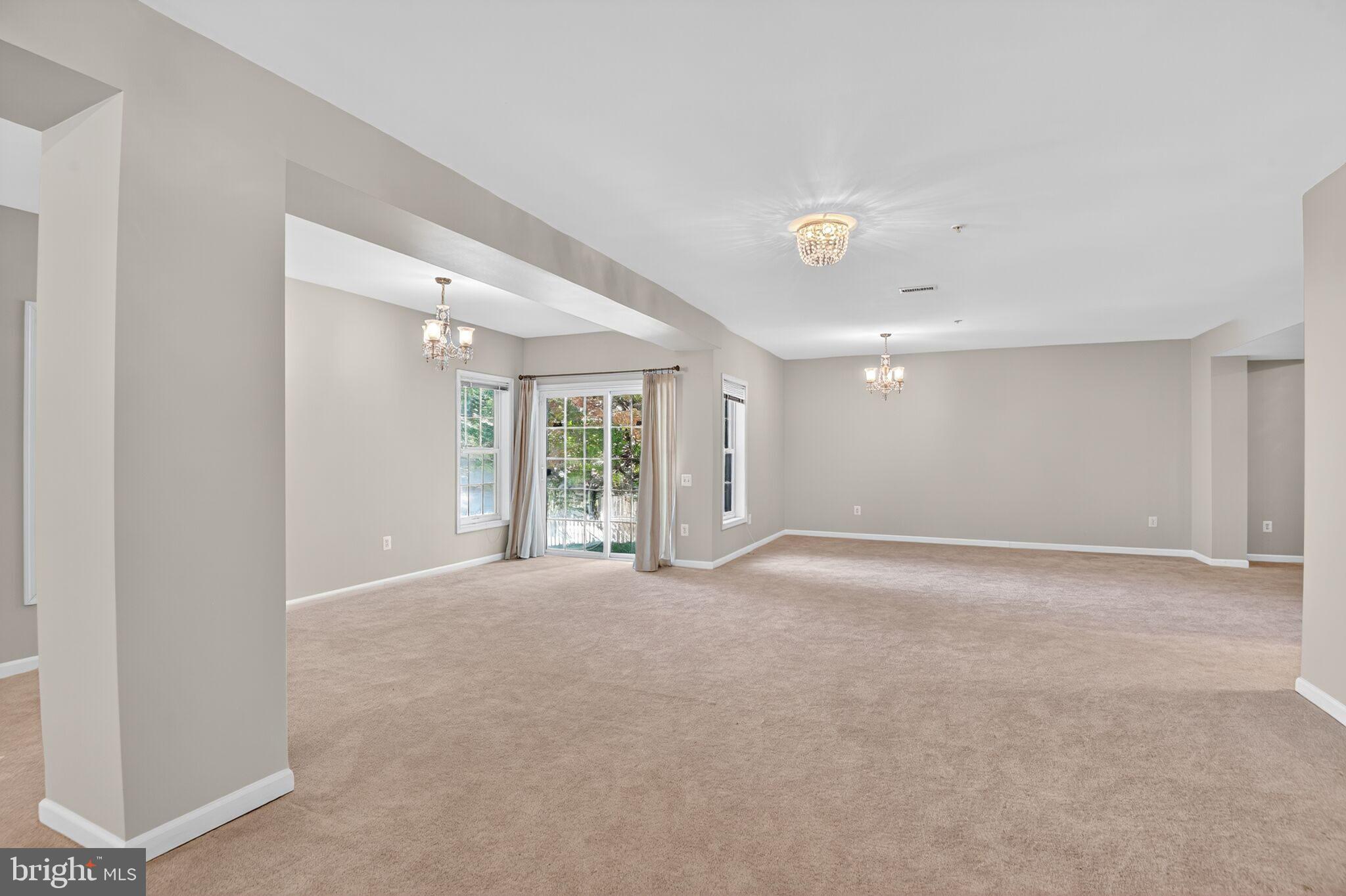 SUMMERFIELD CROSSING - Residential