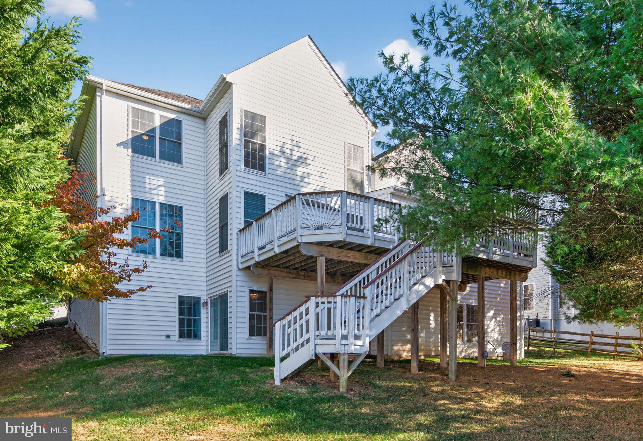 SUMMERFIELD CROSSING - Residential