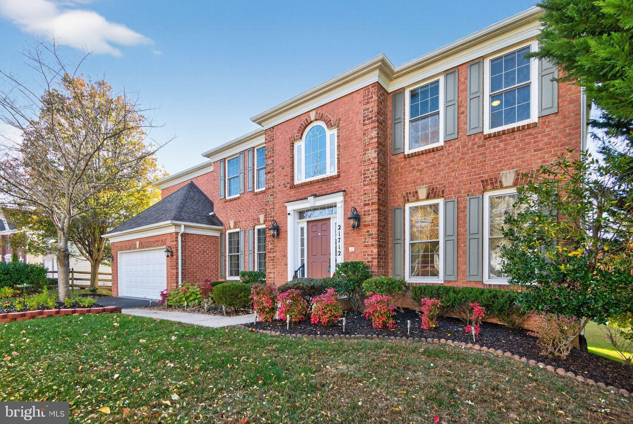 SUMMERFIELD CROSSING - Residential