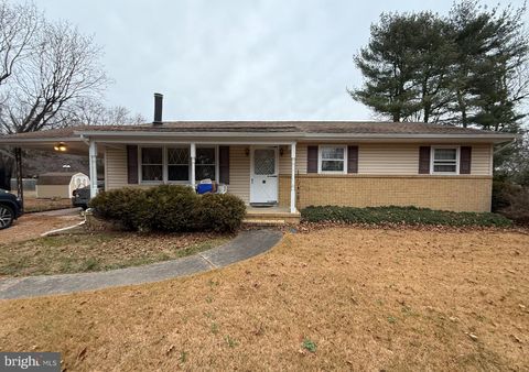Photo of 11 Beta Ln, MILLVILLE, NJ 08332 (MLS # NJCB2028684)