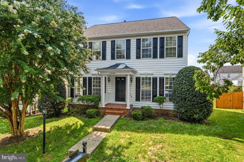 Photo of 2440 Five Fathom Circle, WOODBRIDGE, VA 22191 (MLS # VAPW2131408)