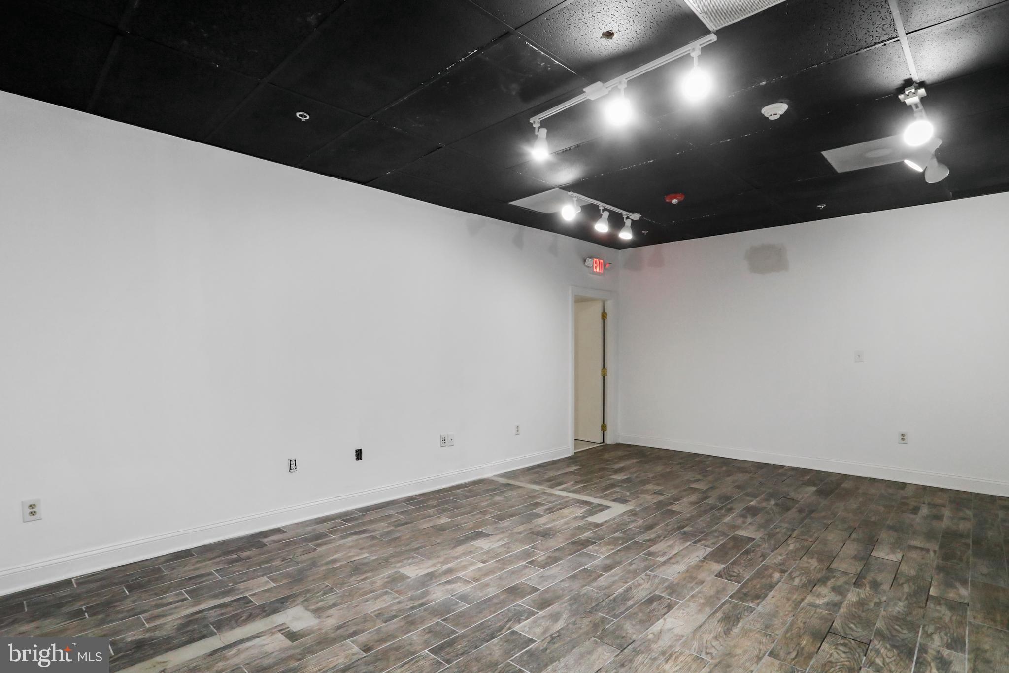 NONE AVAILABLE - Commercial Lease