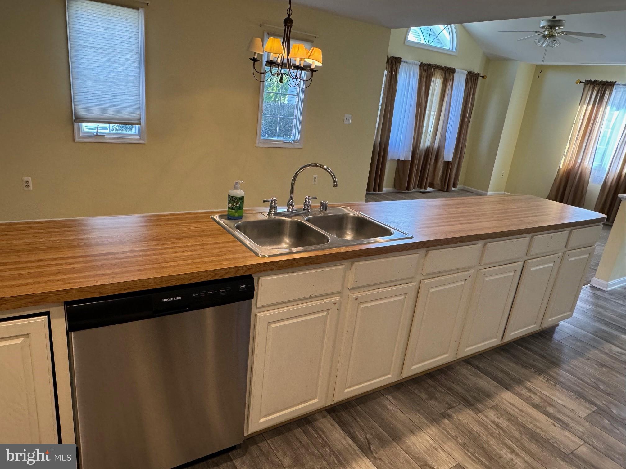 WESTLAKE - Residential Lease