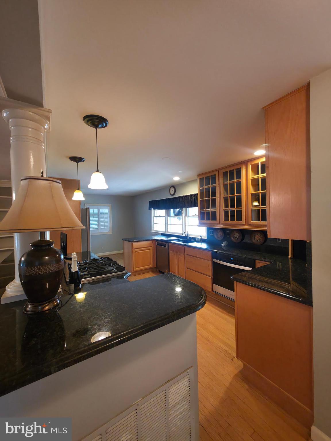 FIVE OAKS - Residential