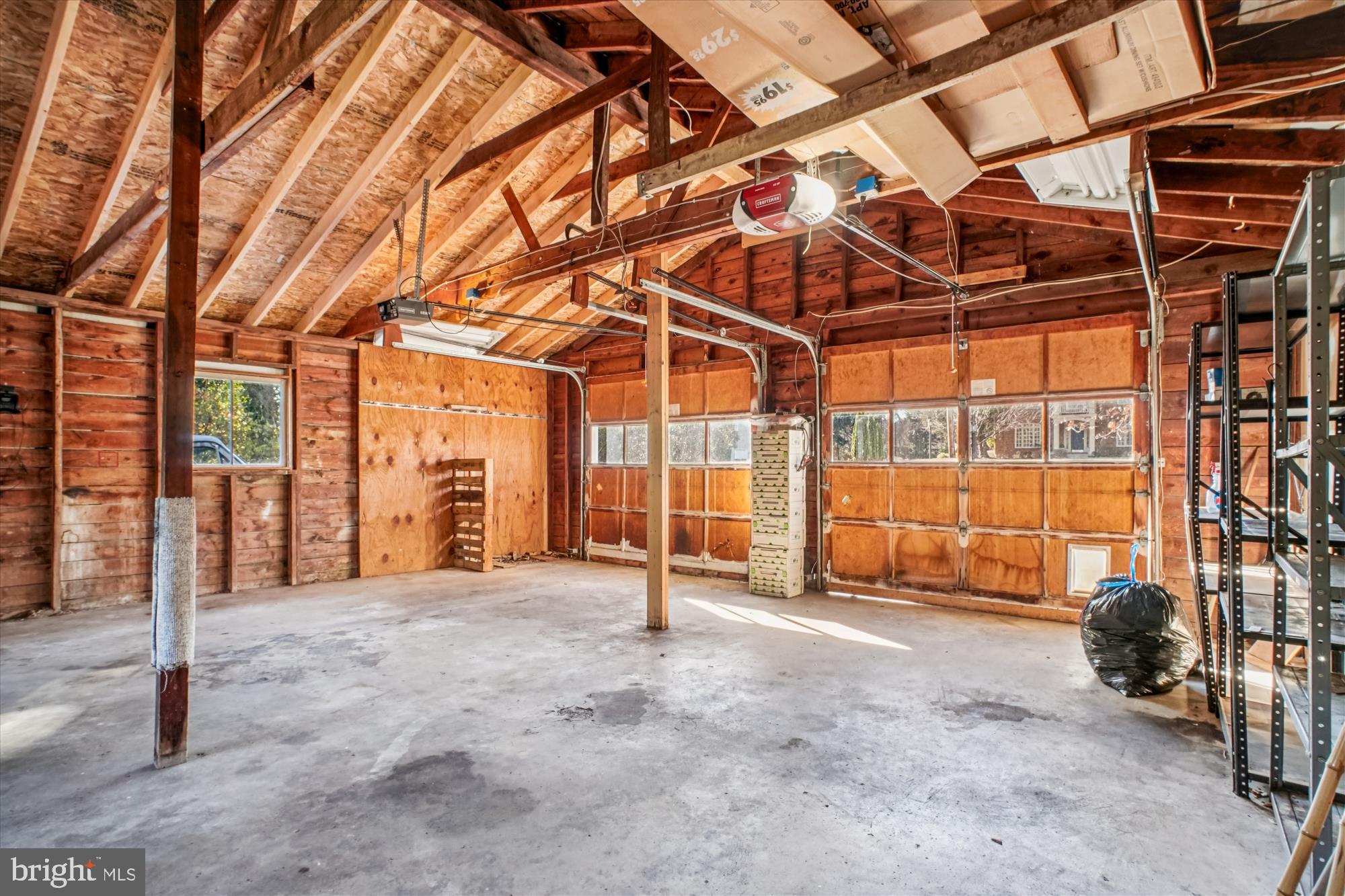 FIVE OAKS - Residential