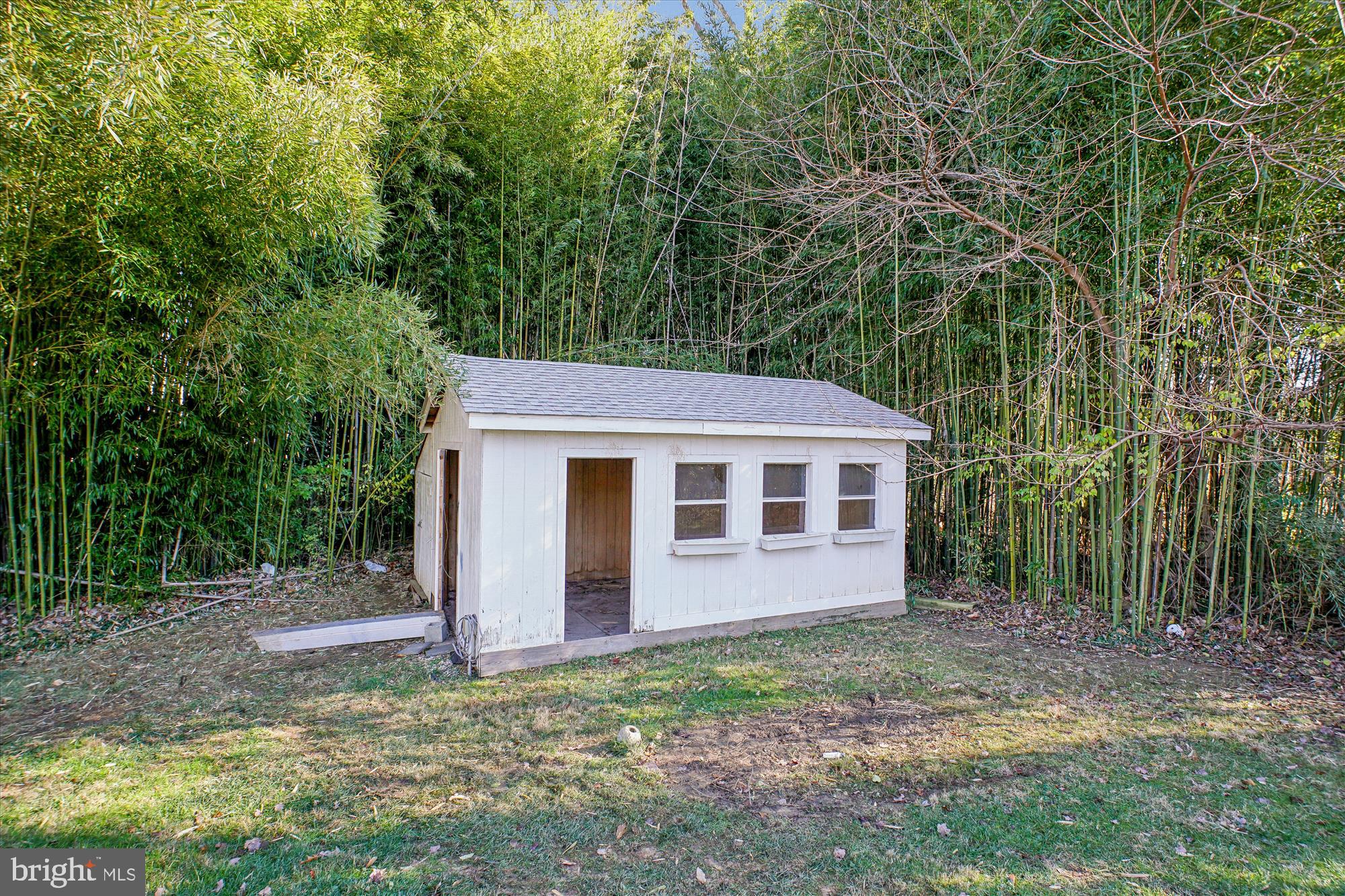 FIVE OAKS - Residential