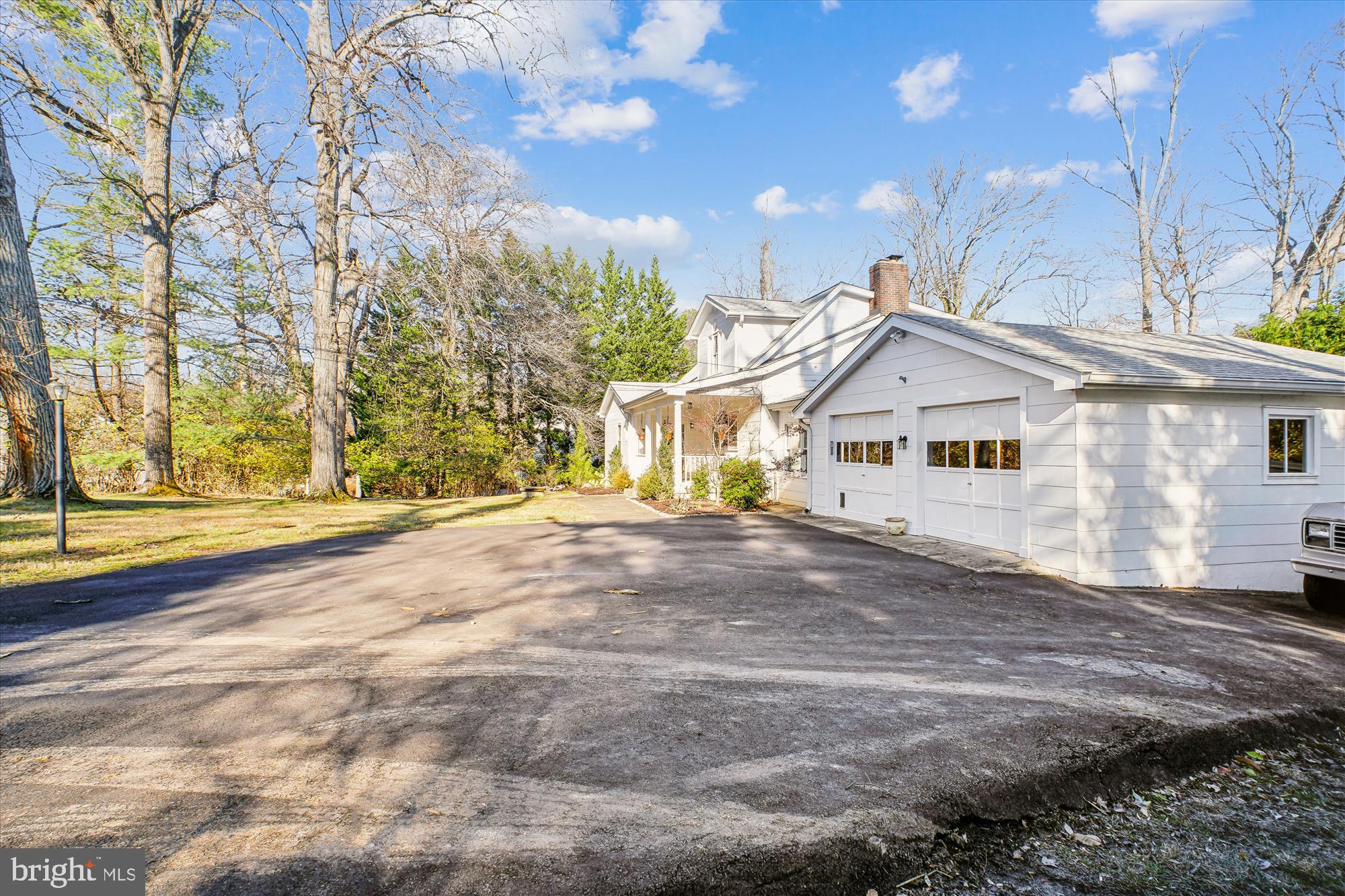 FIVE OAKS - Residential