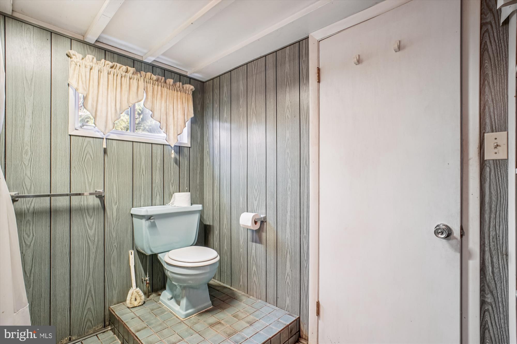 FIVE OAKS - Residential