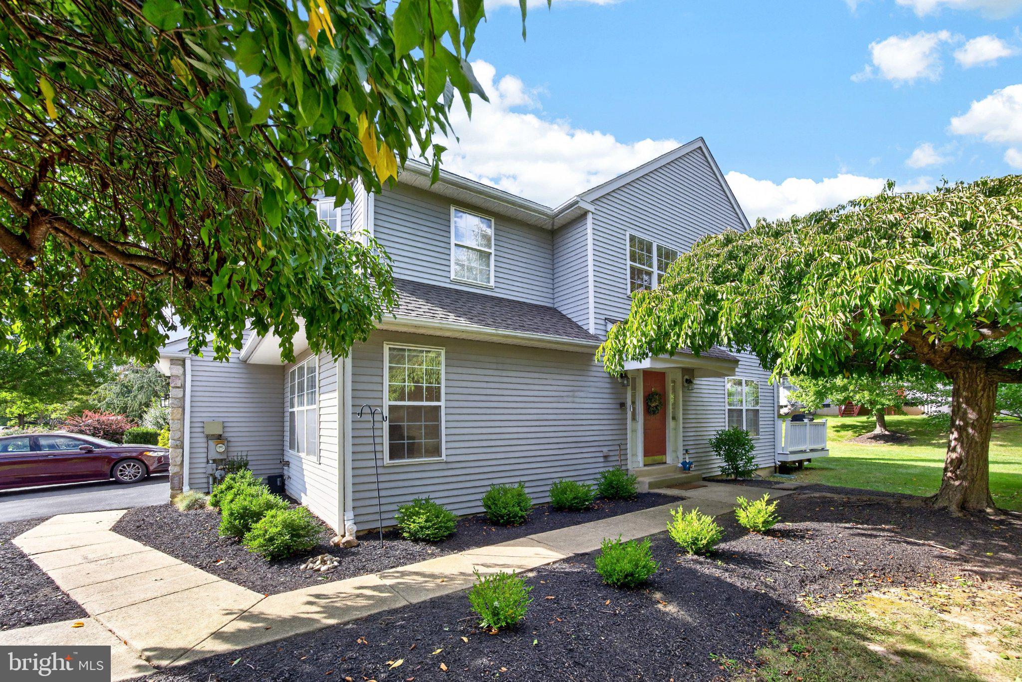 100 STEEPLECHASE DRIVE