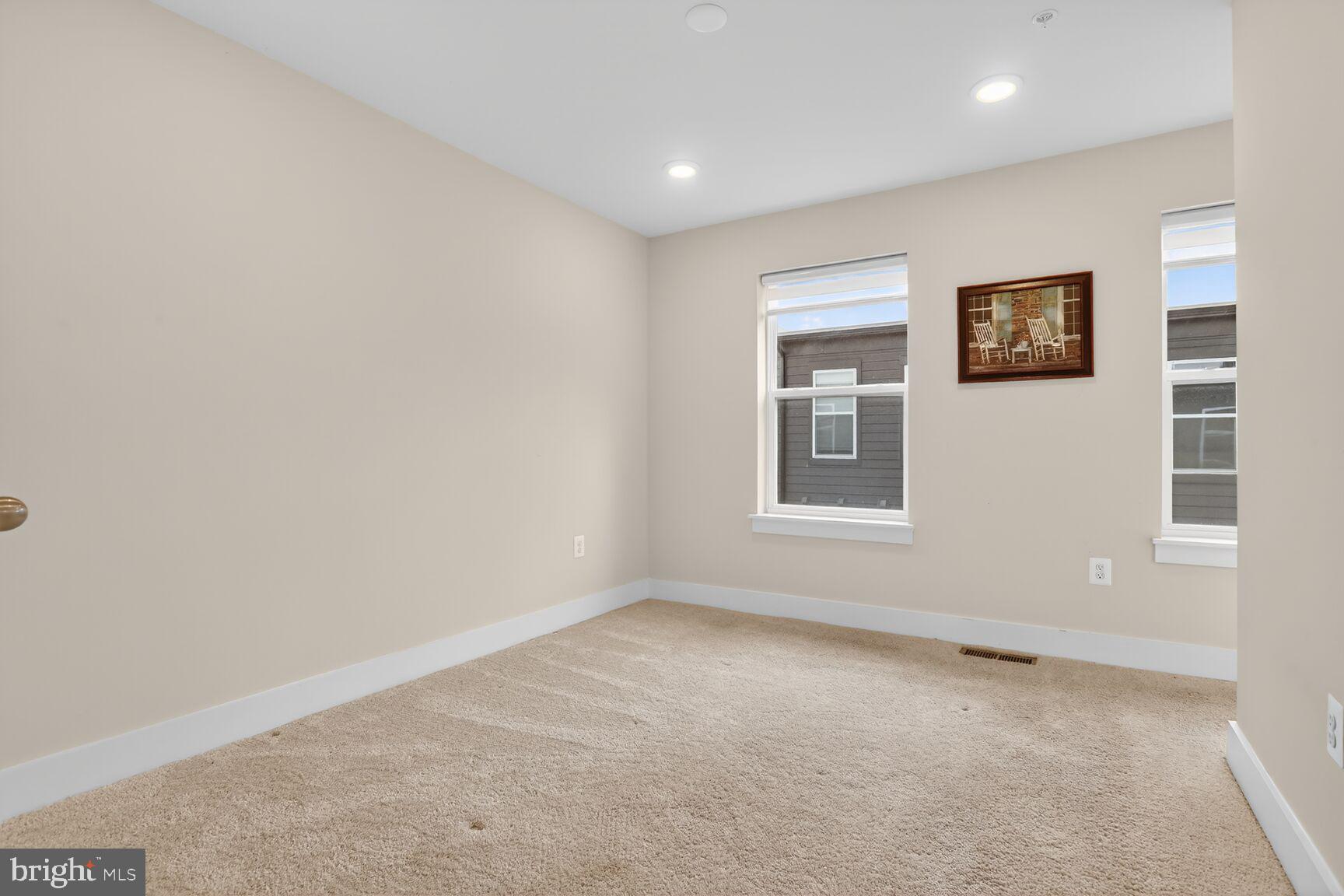 LOCKE LANDING - Residential