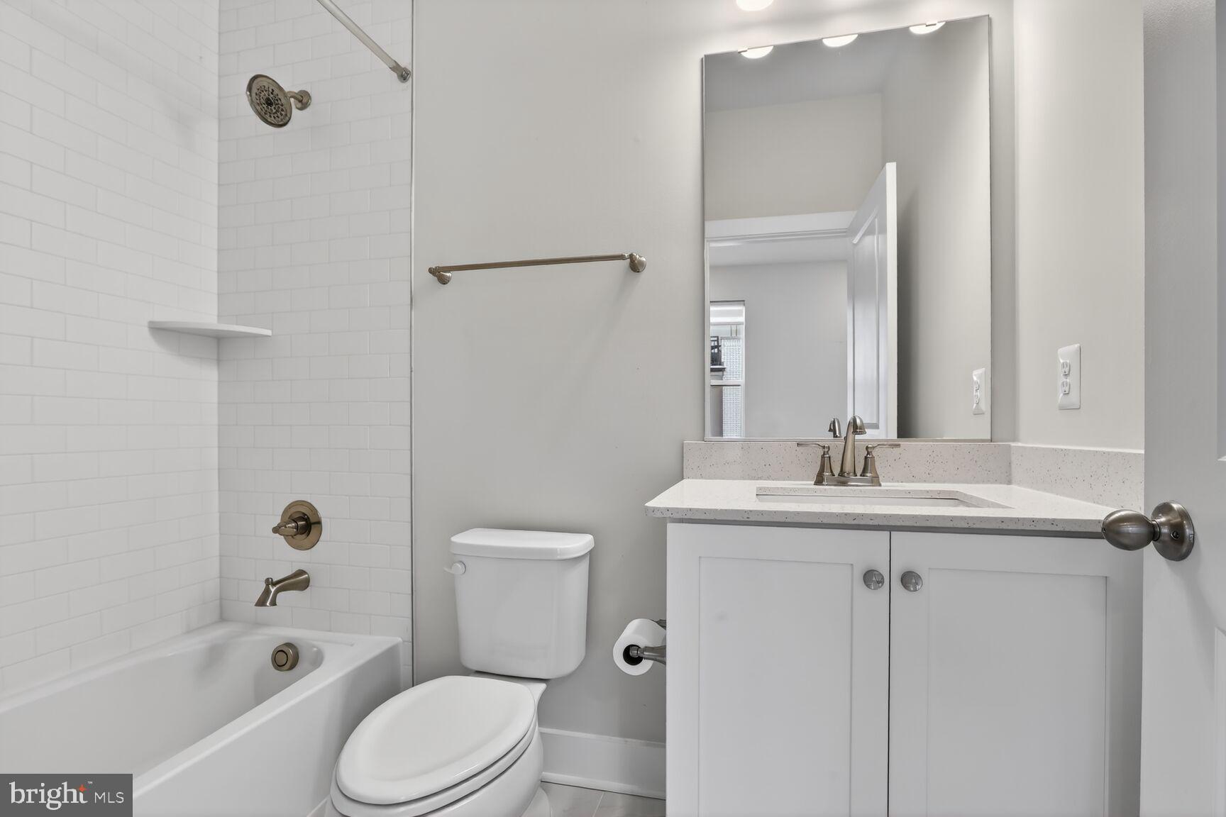 LOCKE LANDING - Residential