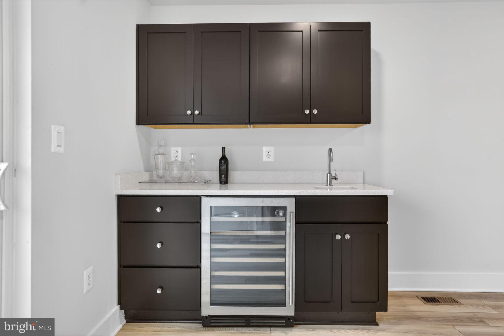 LOCKE LANDING - Residential