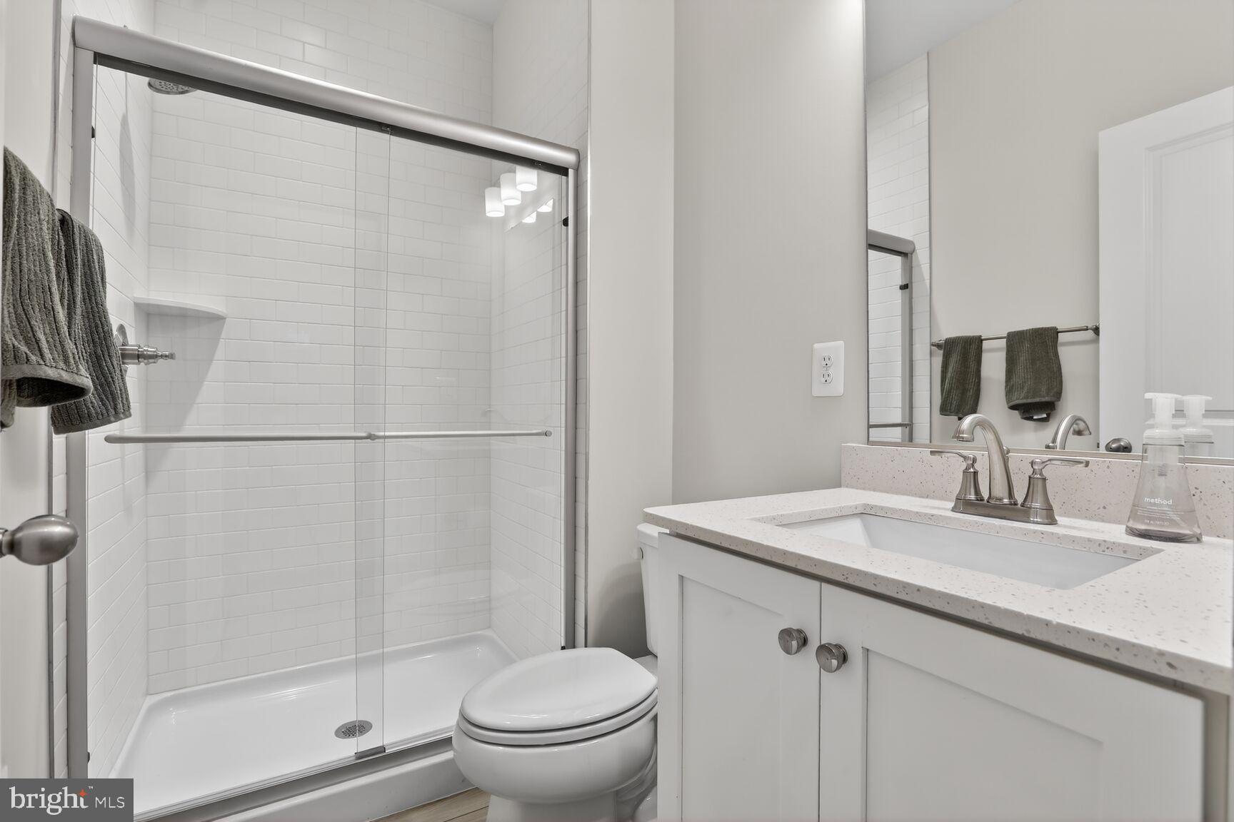 LOCKE LANDING - Residential